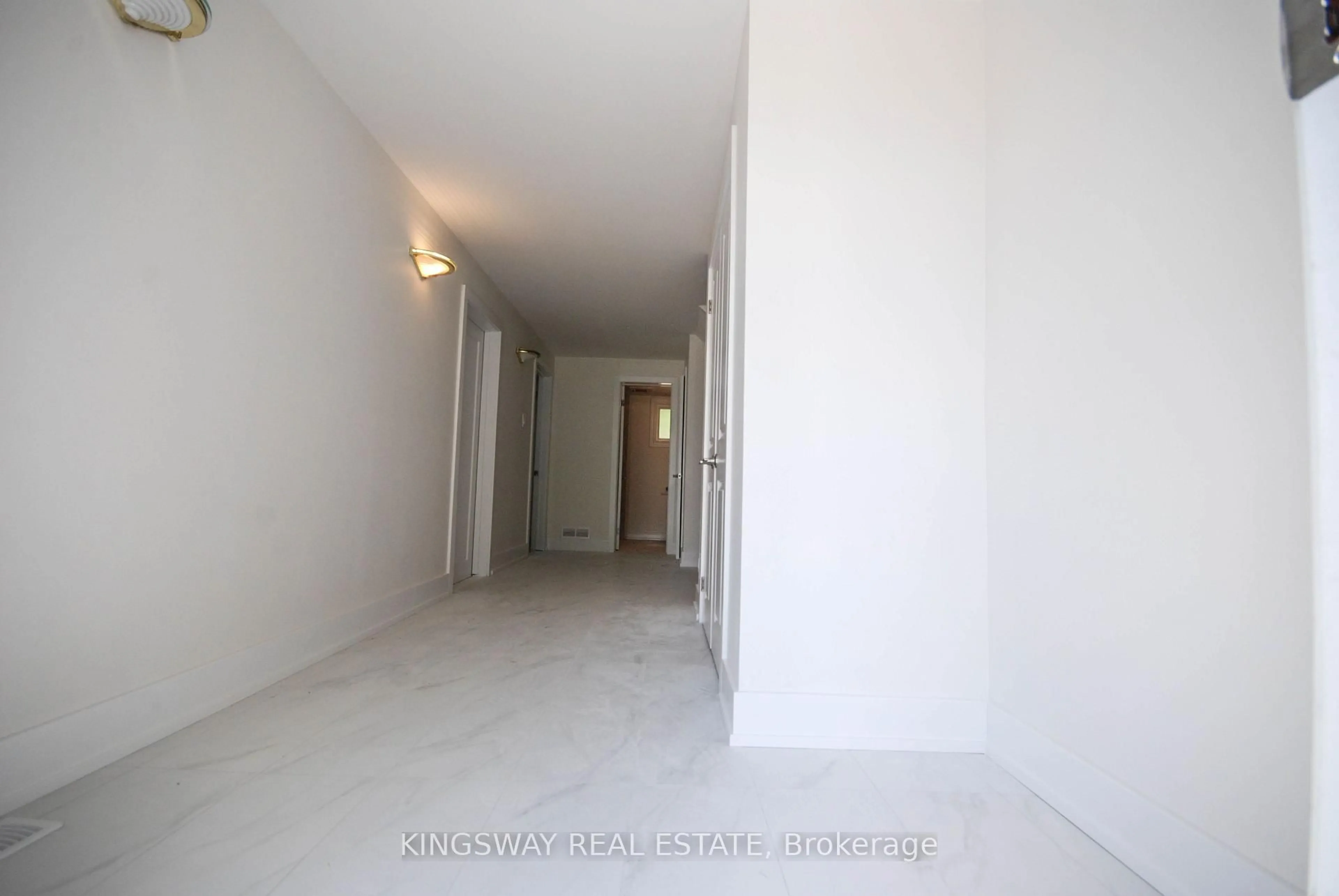 A pic of a room for 24 Archdekin Dr, Brampton Ontario L6V 1Y3