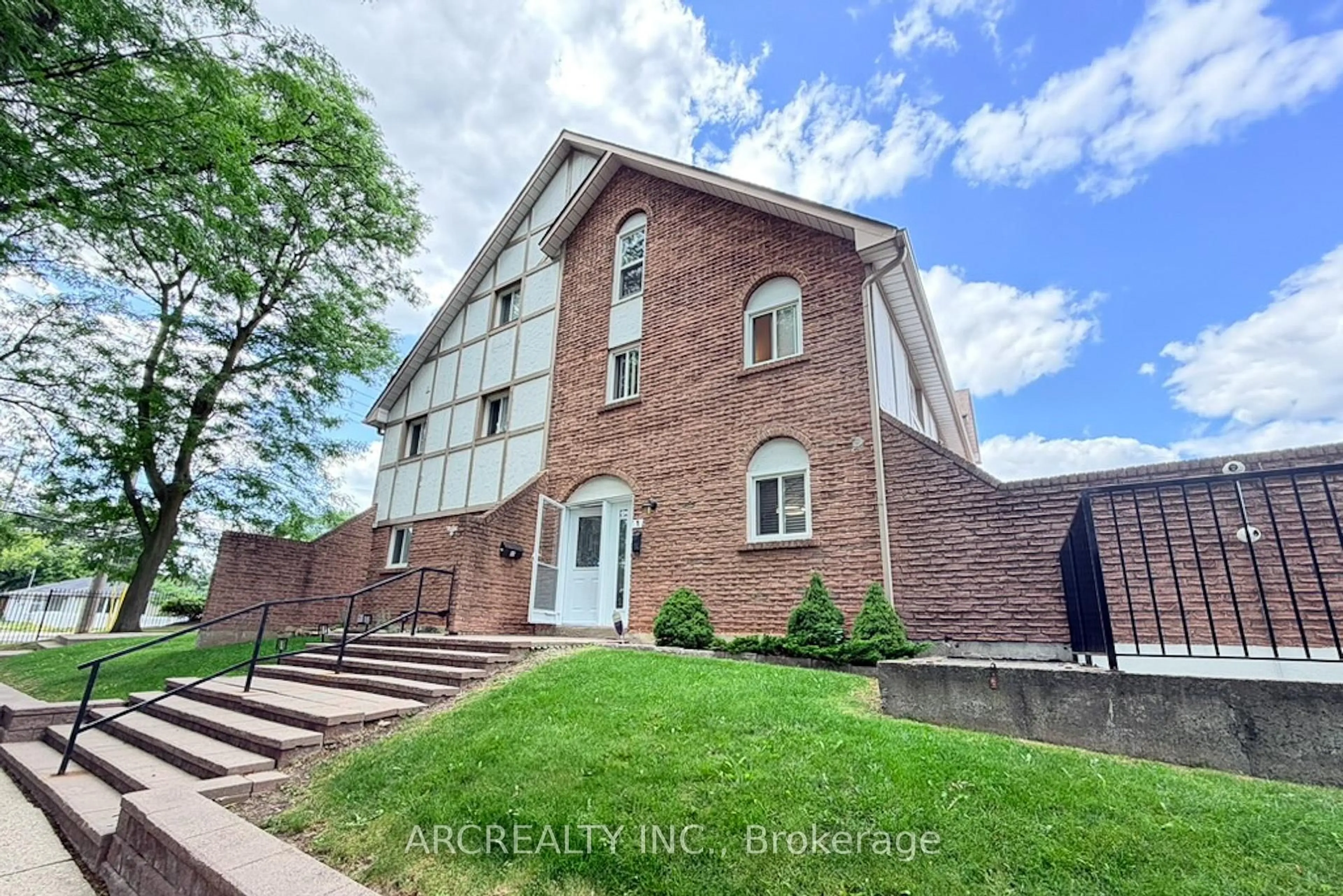 Home with brick exterior material, building for 87 Irwin Rd #1, Toronto Ontario M9W 5W1