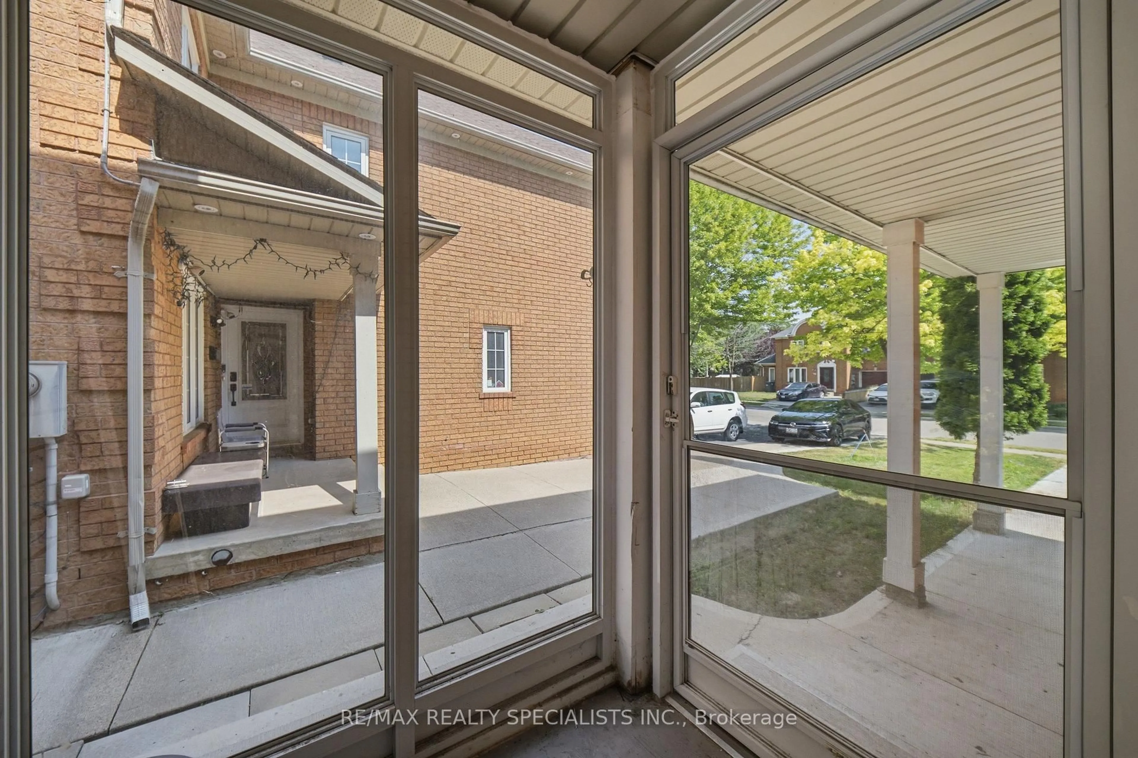 Unknown for 45 Clover Bloom Rd, Brampton Ontario L6R 1S2