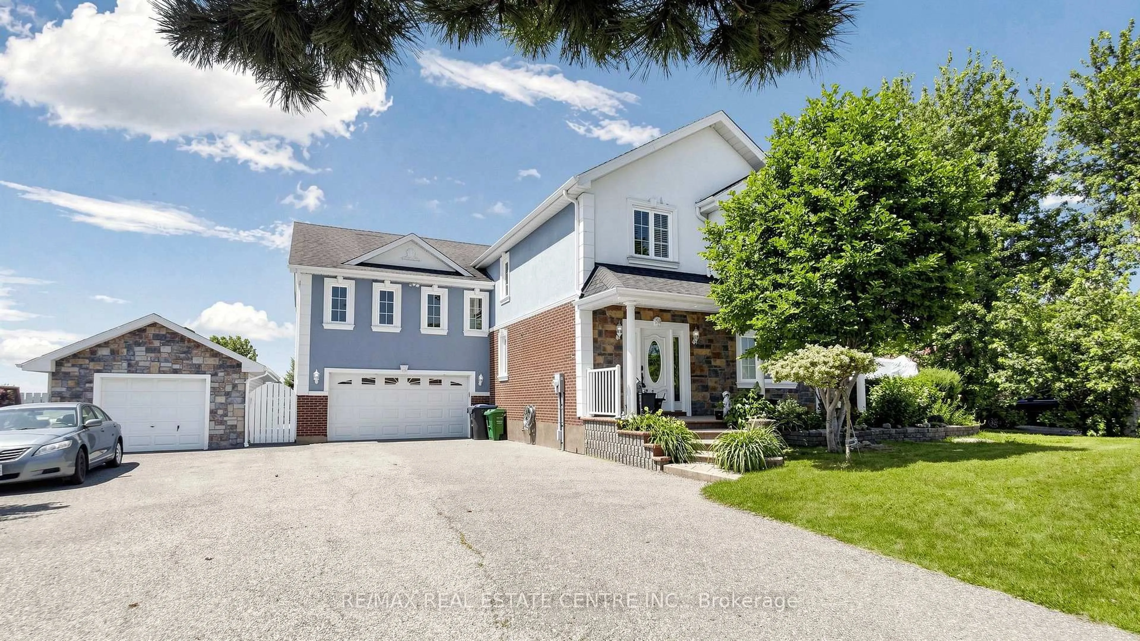 Home with brick exterior material, street for 12806 Mississauga Rd, Caledon Ontario L7C 1W2