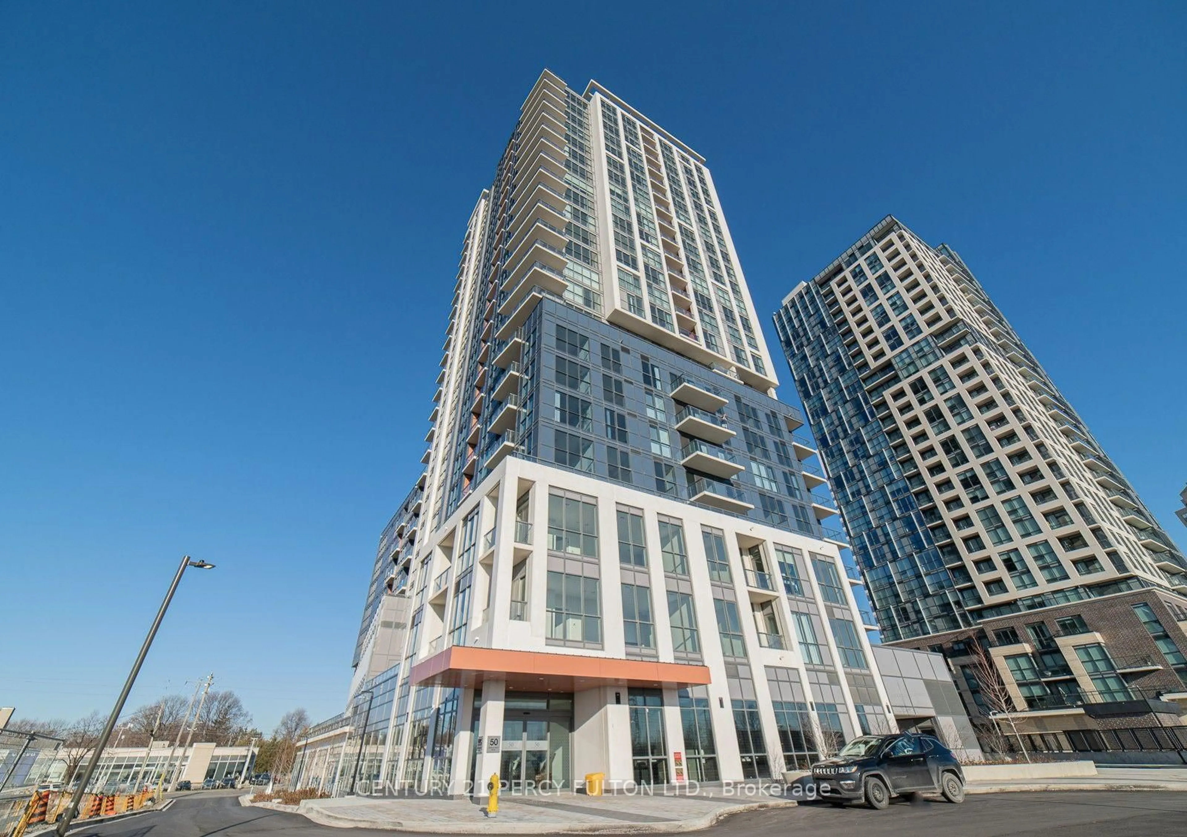 Indoor foyer for 20 Thomas Riley Rd #1505, Toronto Ontario M9B 1B3
