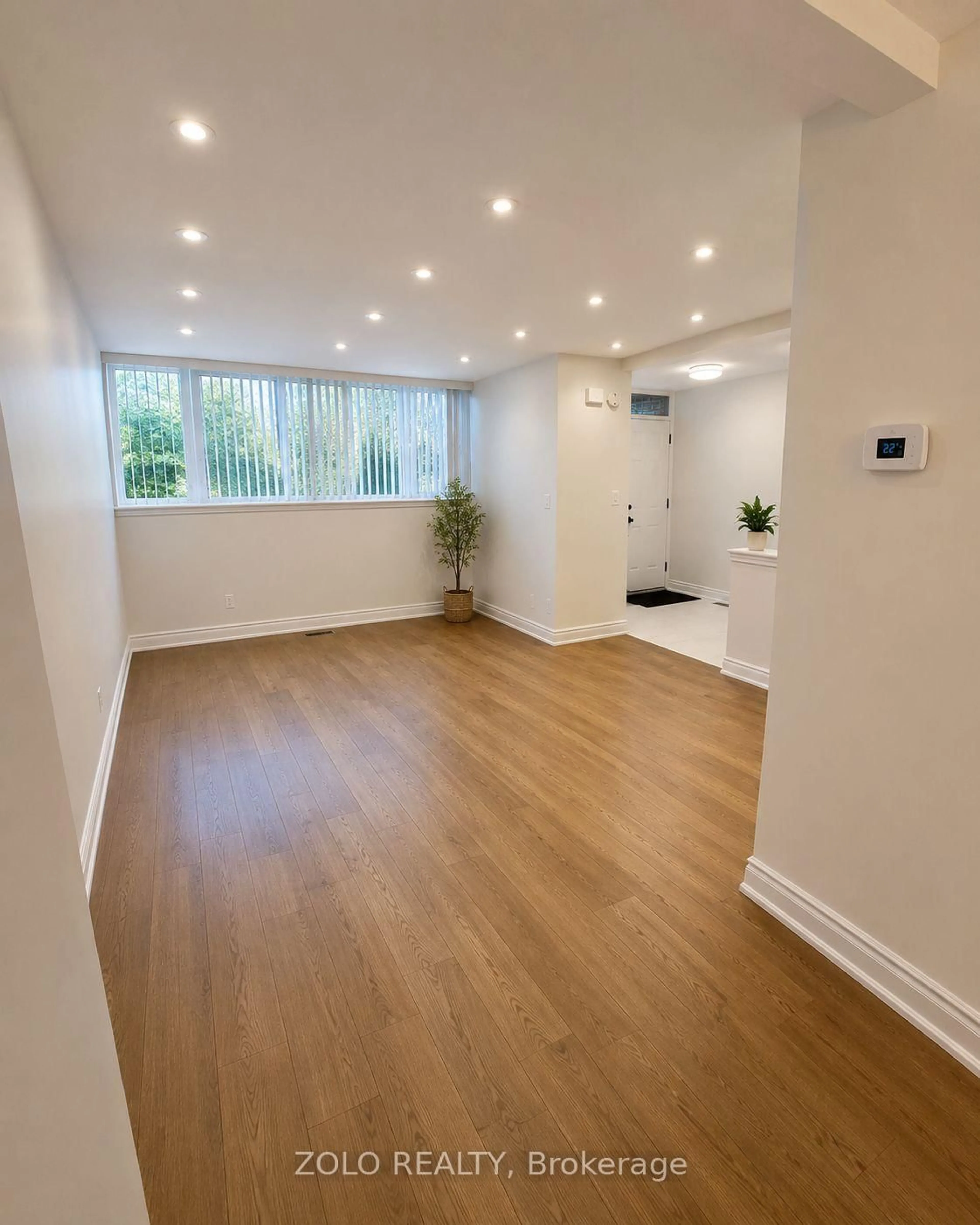 A pic of a room for 3250 The Credit Woodlands #16, Mississauga Ontario L5C 2J6