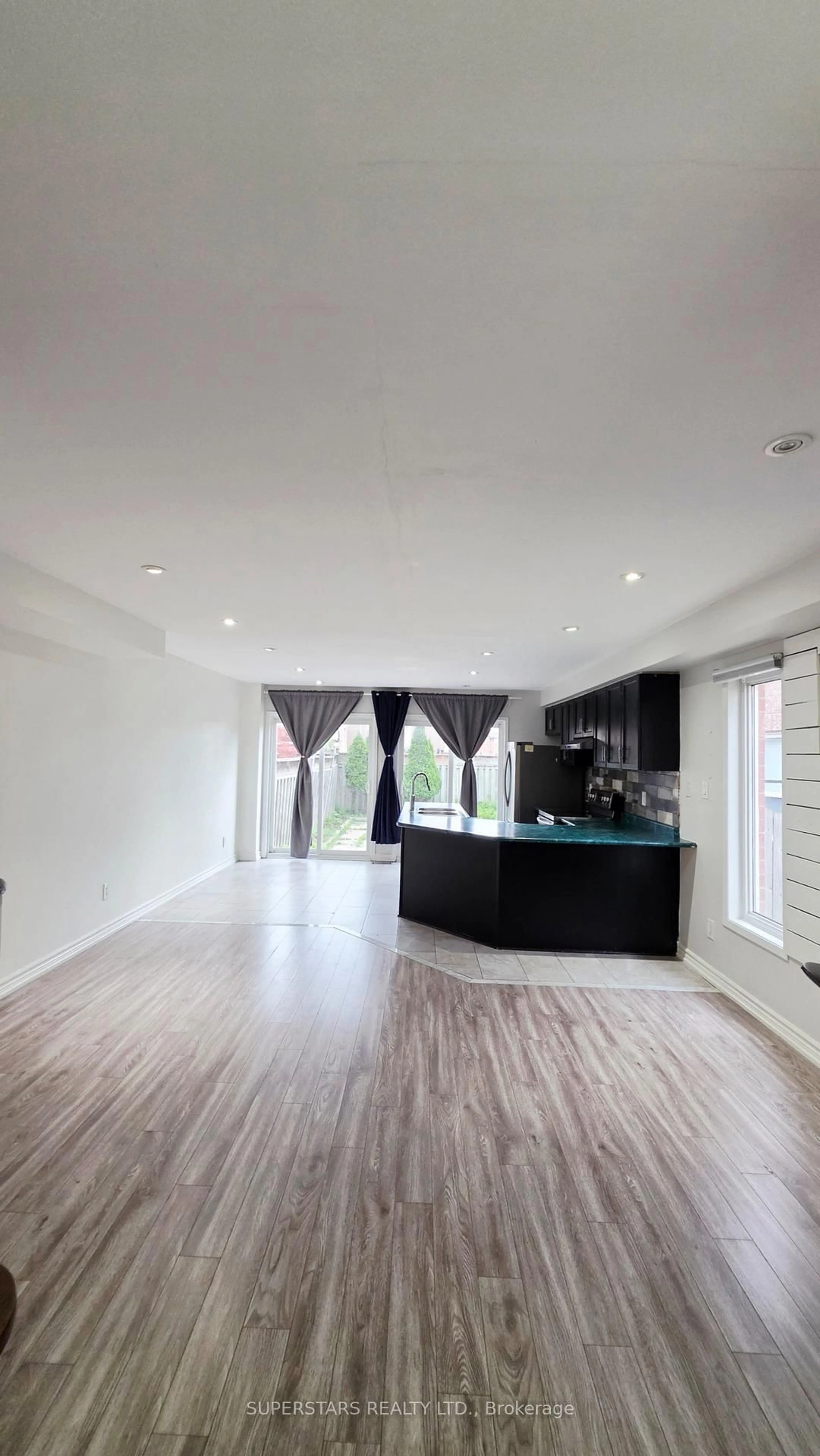 Unknown for 1200 Foxglove Pl, Mississauga Ontario L5V 2N1