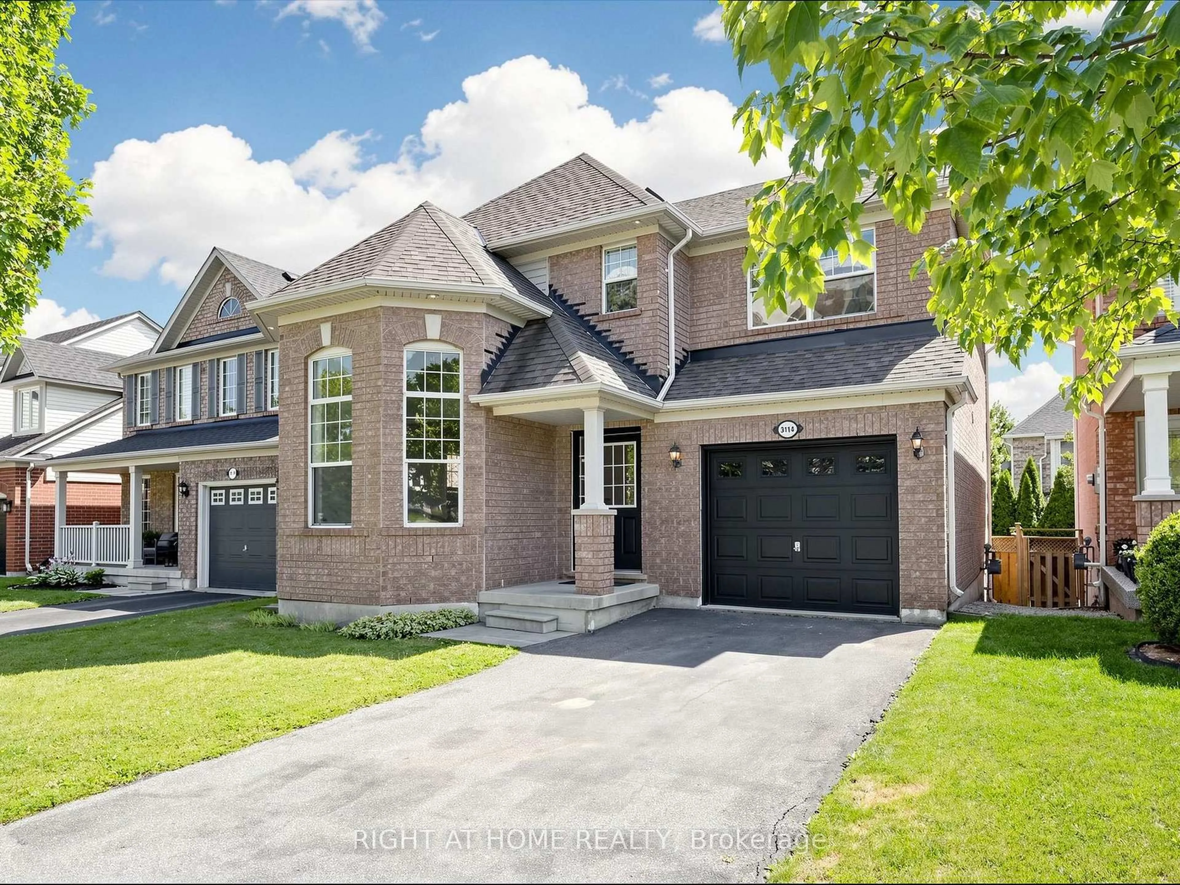Home with brick exterior material, street for 3114 Scotscraig Cres, Oakville Ontario L6M 5G8