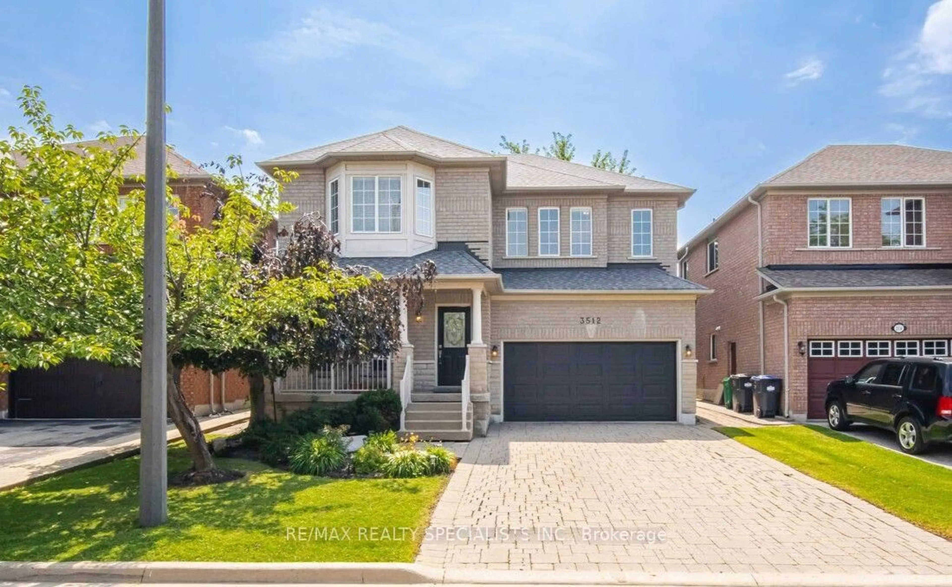 Home with brick exterior material, street for 3512 Positano Pl, Mississauga Ontario L5M 6Y9