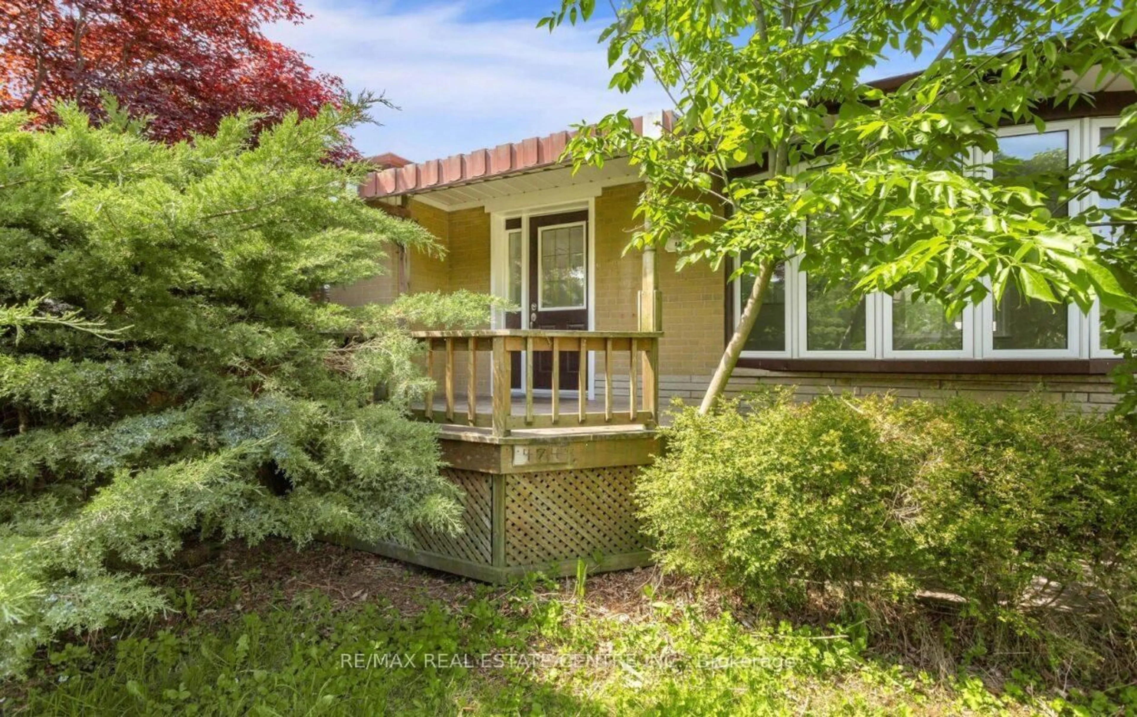 Patio, unknown for 474 SEATON Dr, Oakville Ontario L6L 3Y5