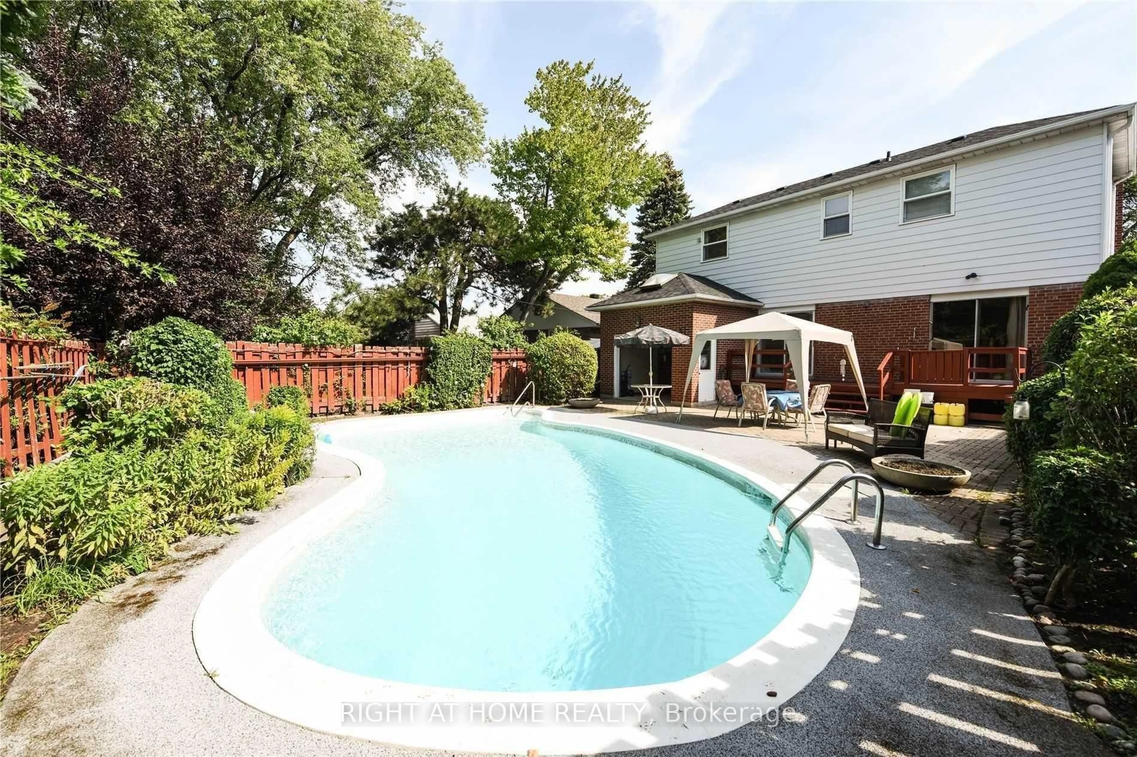 Pool for 21 Mitre Pl, Toronto Ontario M9R 3C5