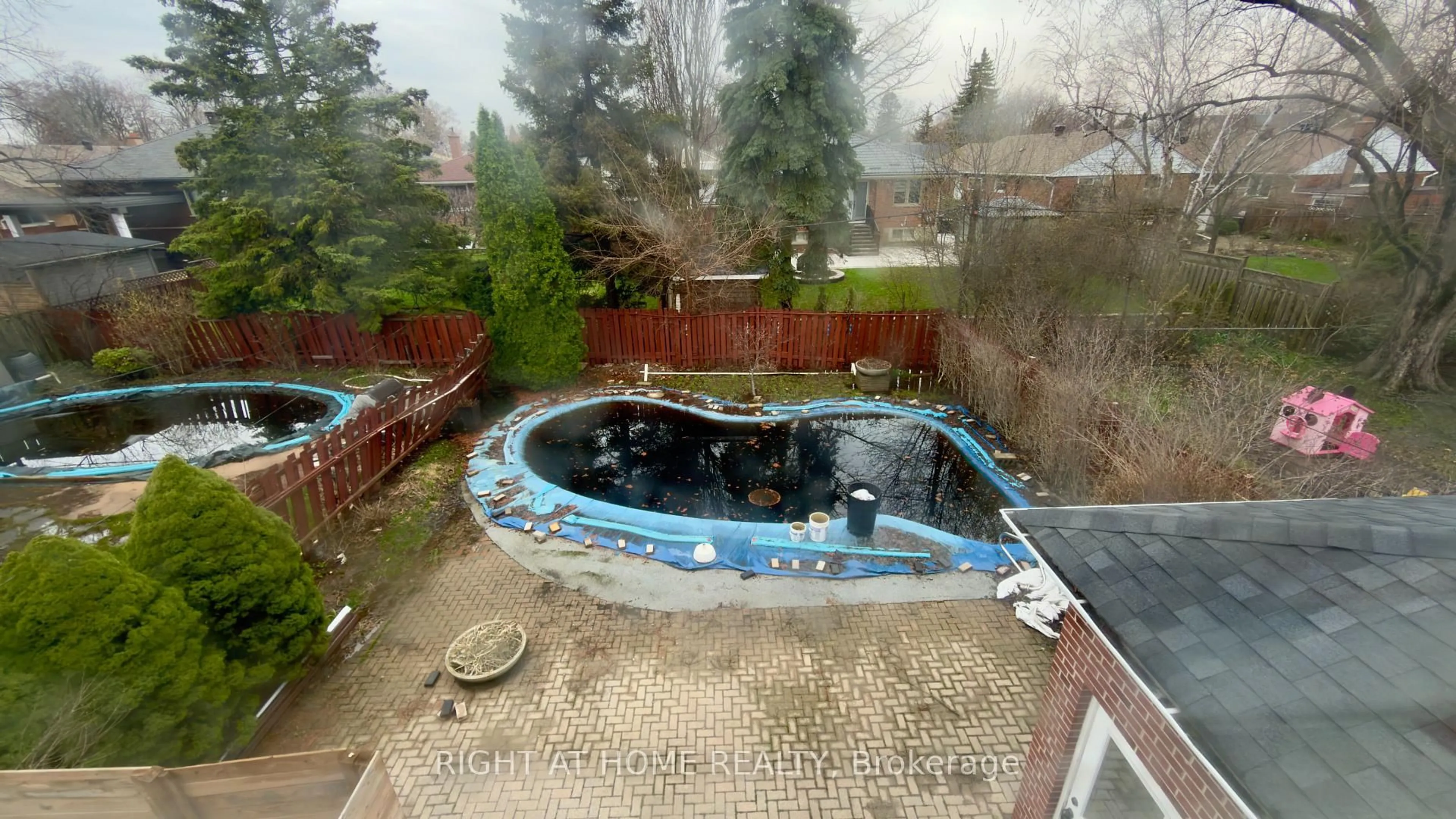 Pool for 21 Mitre Pl, Toronto Ontario M9R 3C5