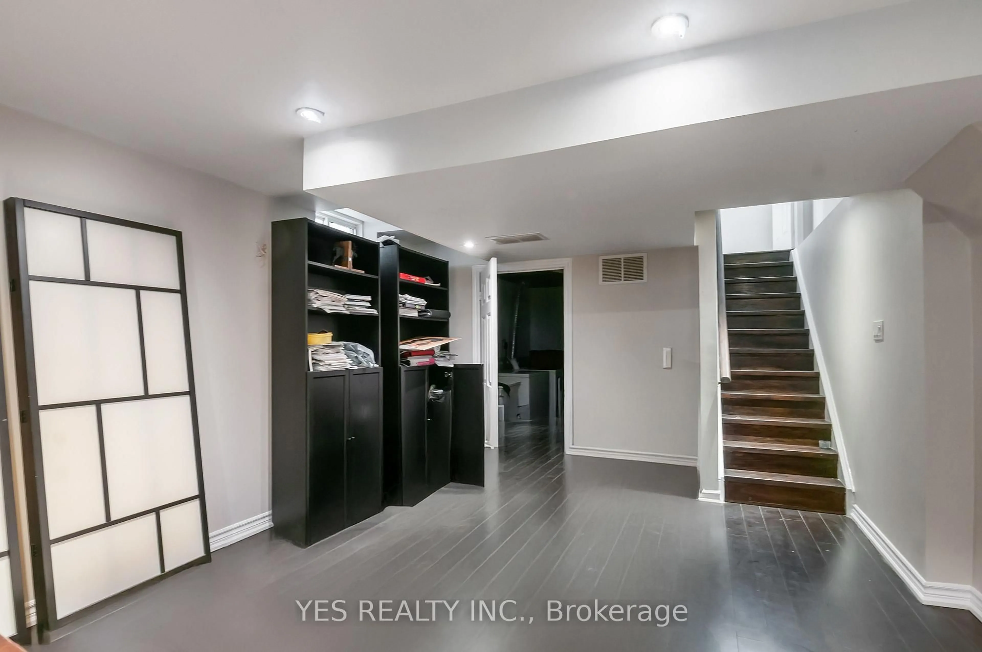 Unknown for 19 Virtues Ave, Brampton Ontario L7A 2R8