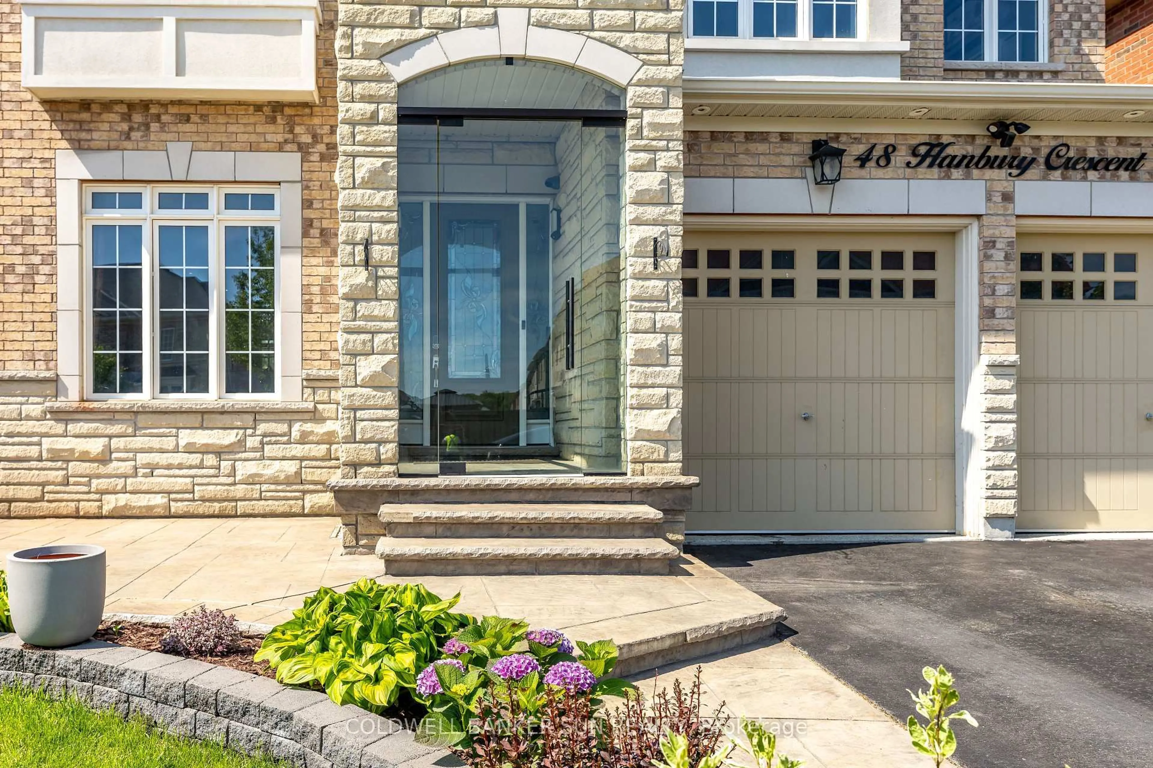 Unknown for 48 Hanbury Cres, Brampton Ontario L6X 5N7