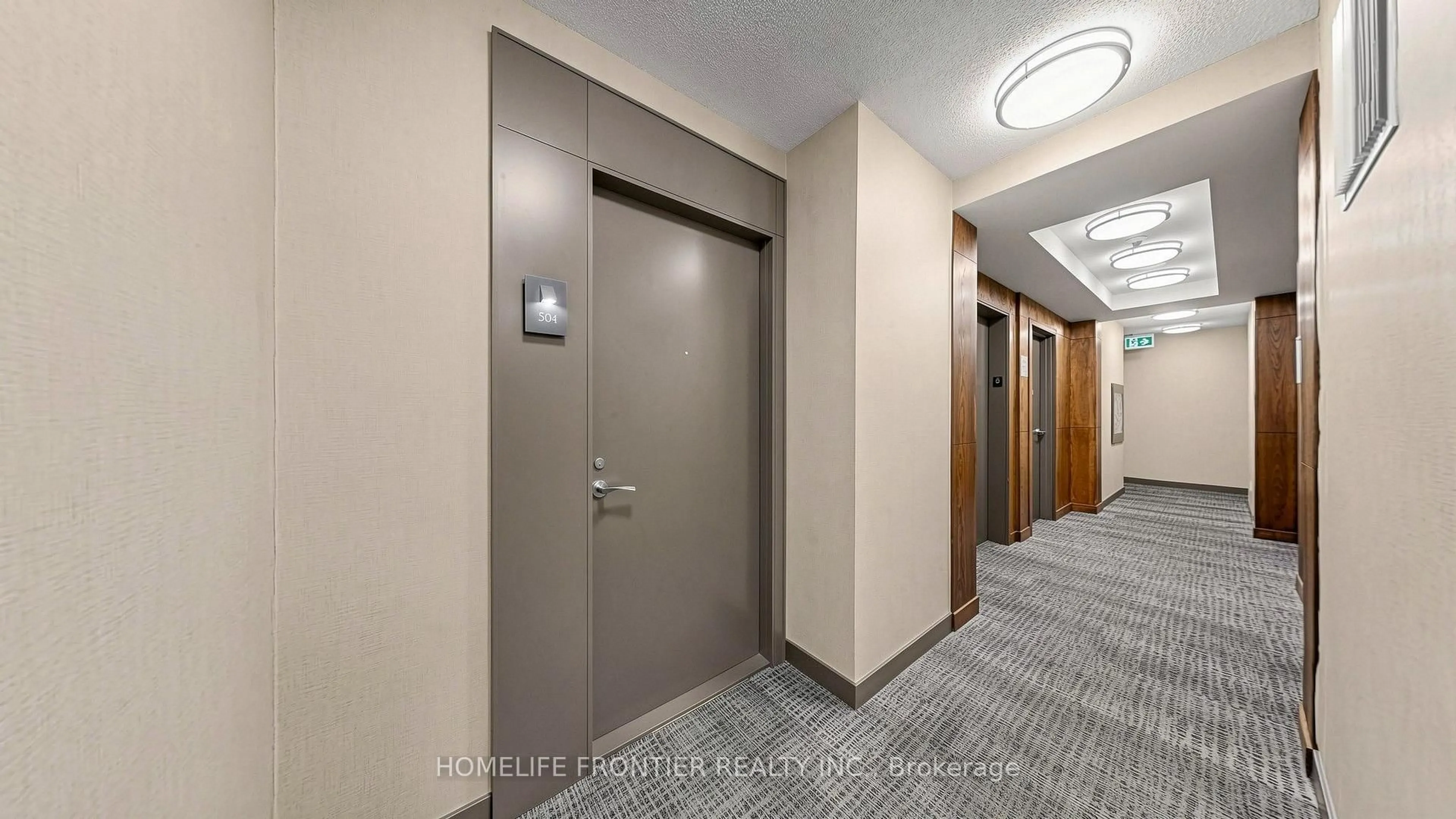 Indoor foyer for 15 Legion Rd #504, Toronto Ontario M8V 0A9