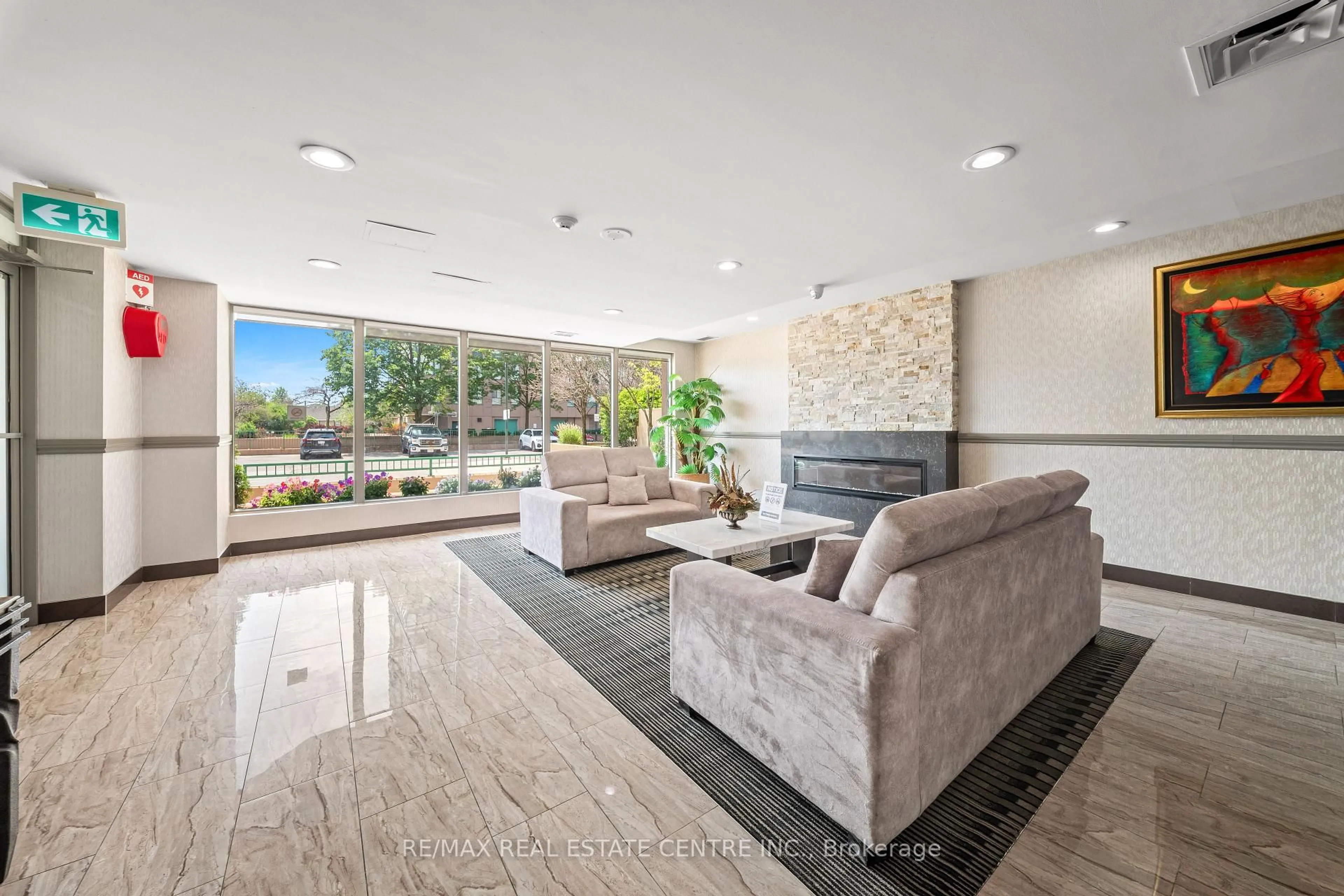 Living room with furniture, unknown for 145 Hillcrest Ave #1907, Mississauga Ontario L5B 3Z1