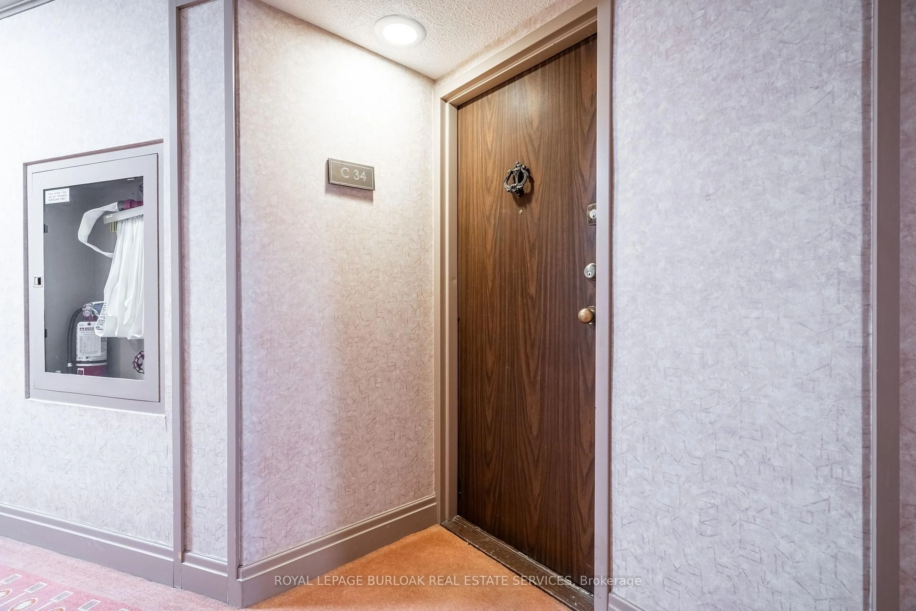 Indoor foyer for 300 Mill Rd #C34, Toronto Ontario M9C 4W7