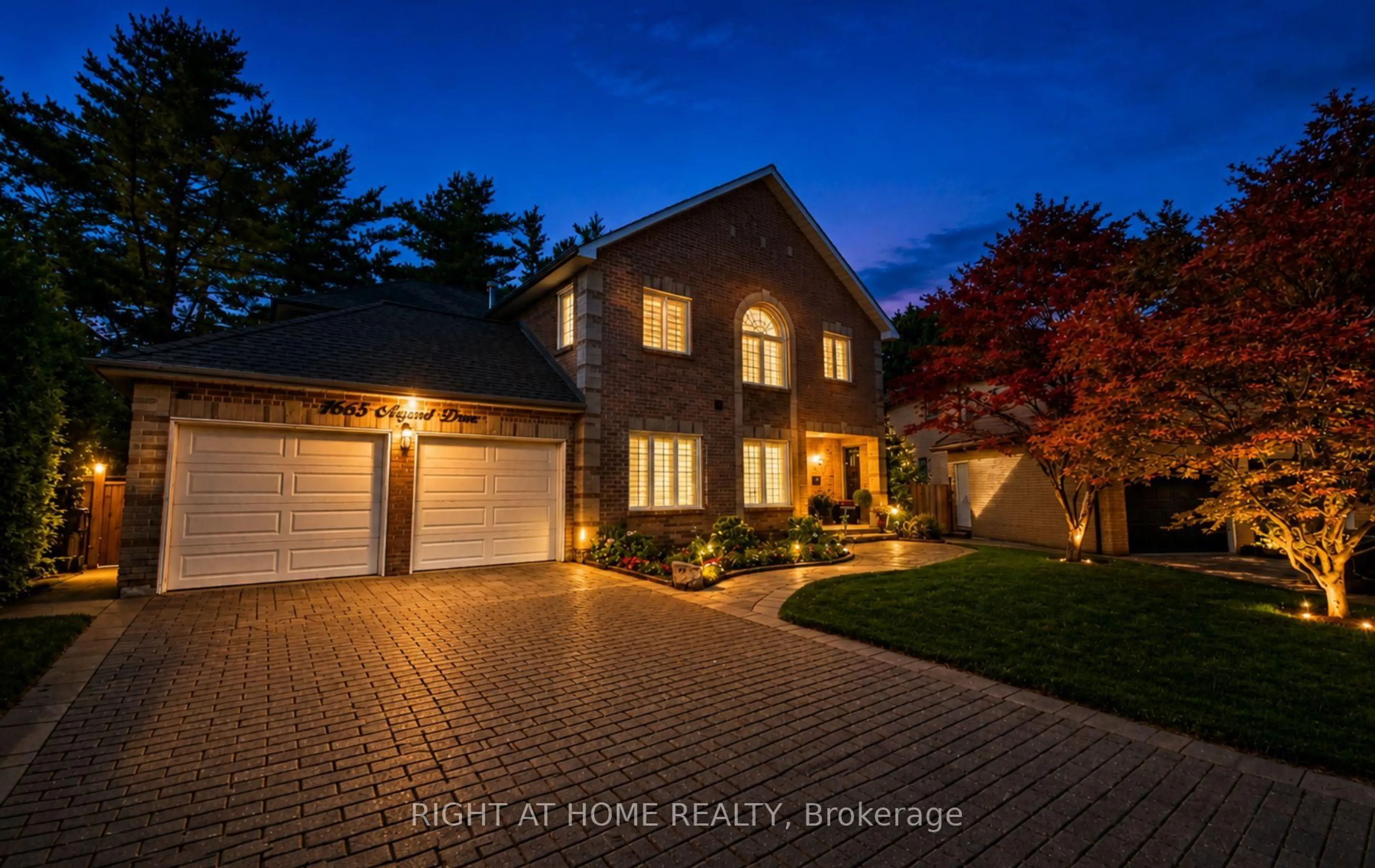 Home with brick exterior material, street for 1665 Asgard Dr, Mississauga Ontario L5E 3G5