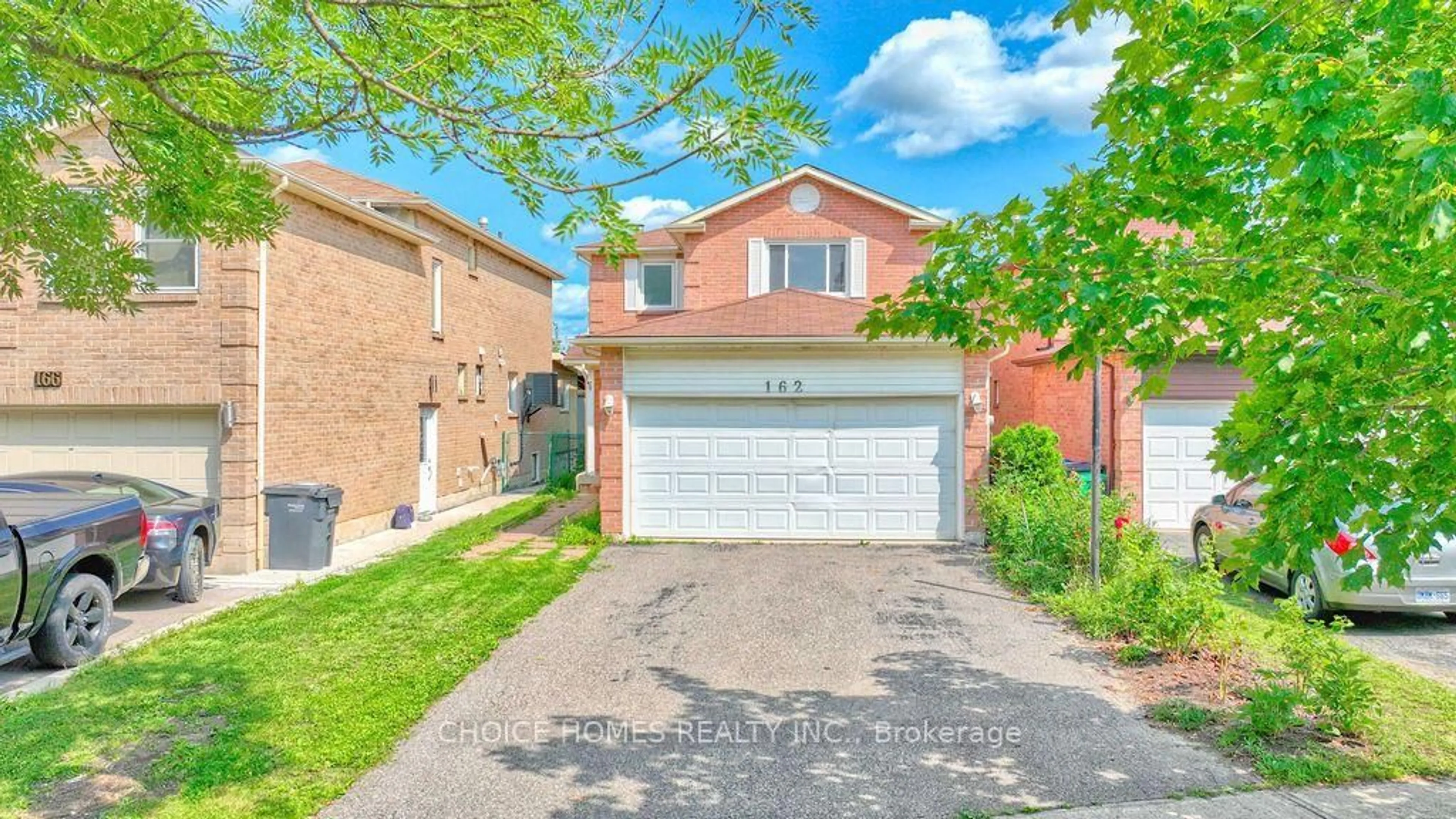 Home with brick exterior material, street for 162 Clansman Tr, Mississauga Ontario L4Z 3G8