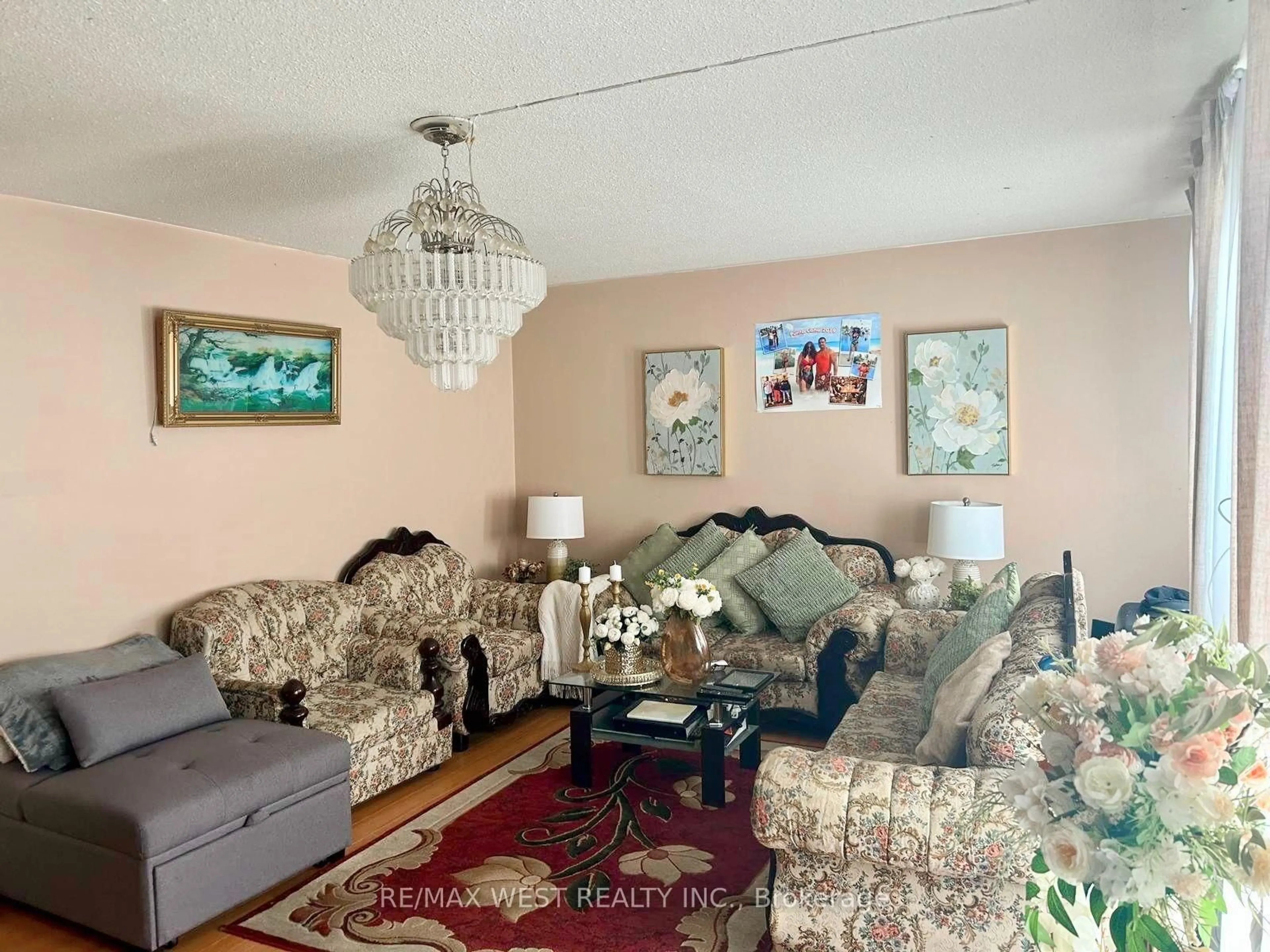 Living room with furniture, unknown for 6450 Finch Ave #134, Toronto Ontario M9V 1T4