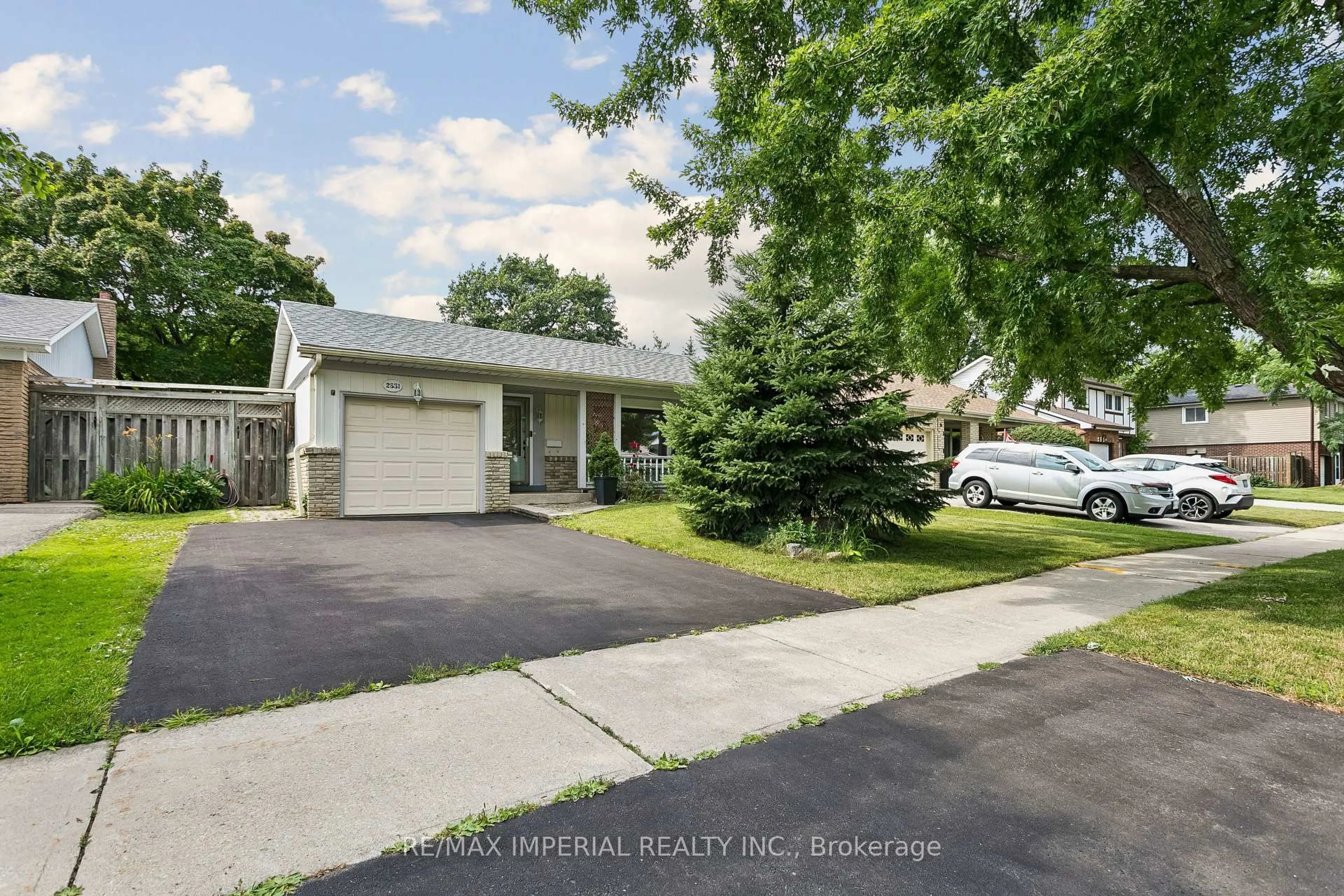 Unknown for 2531 Windjammer Rd, Mississauga Ontario L5L 1H7