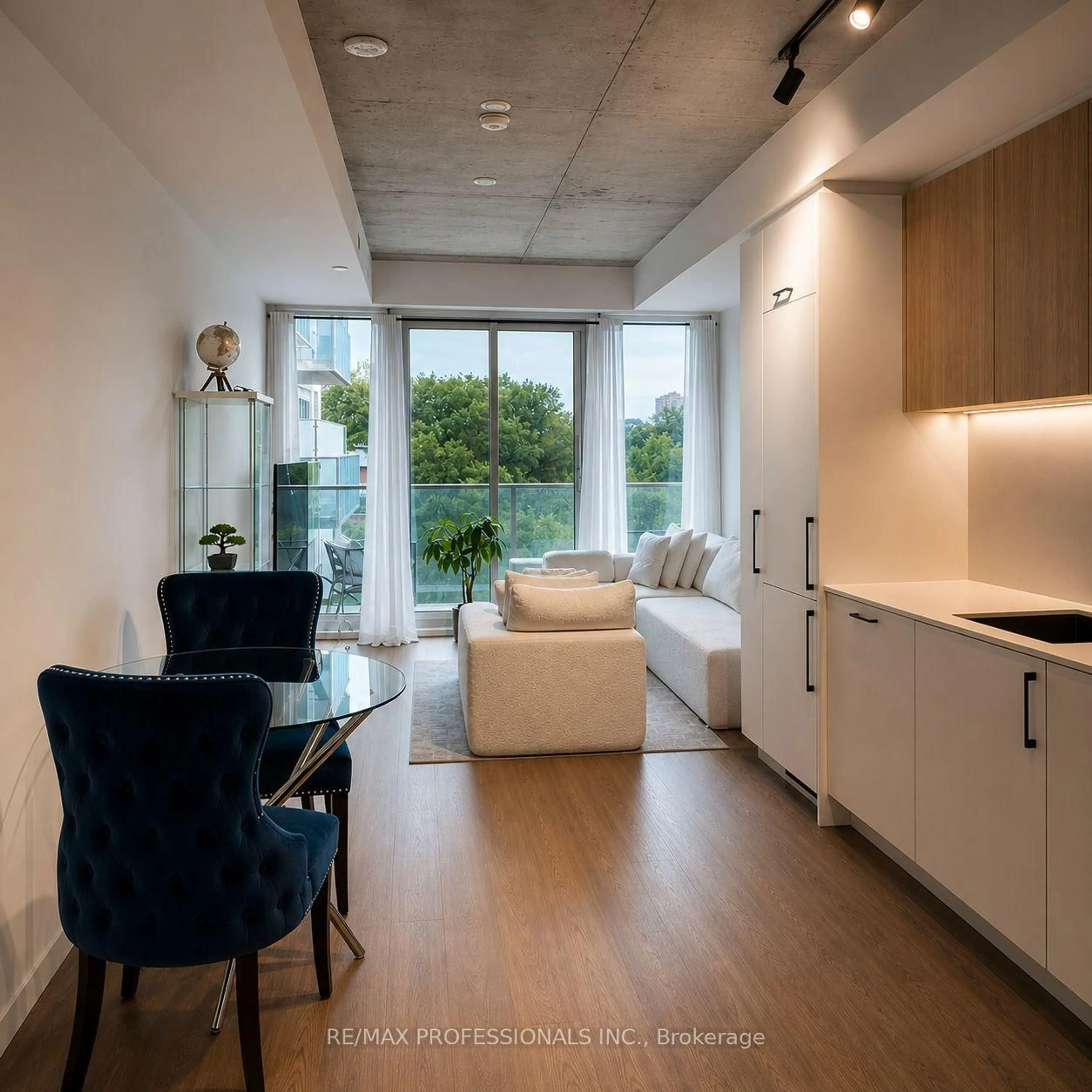 Living room with furniture, unknown for 689 The Queensway St #301, Toronto Ontario M8Y 1L1