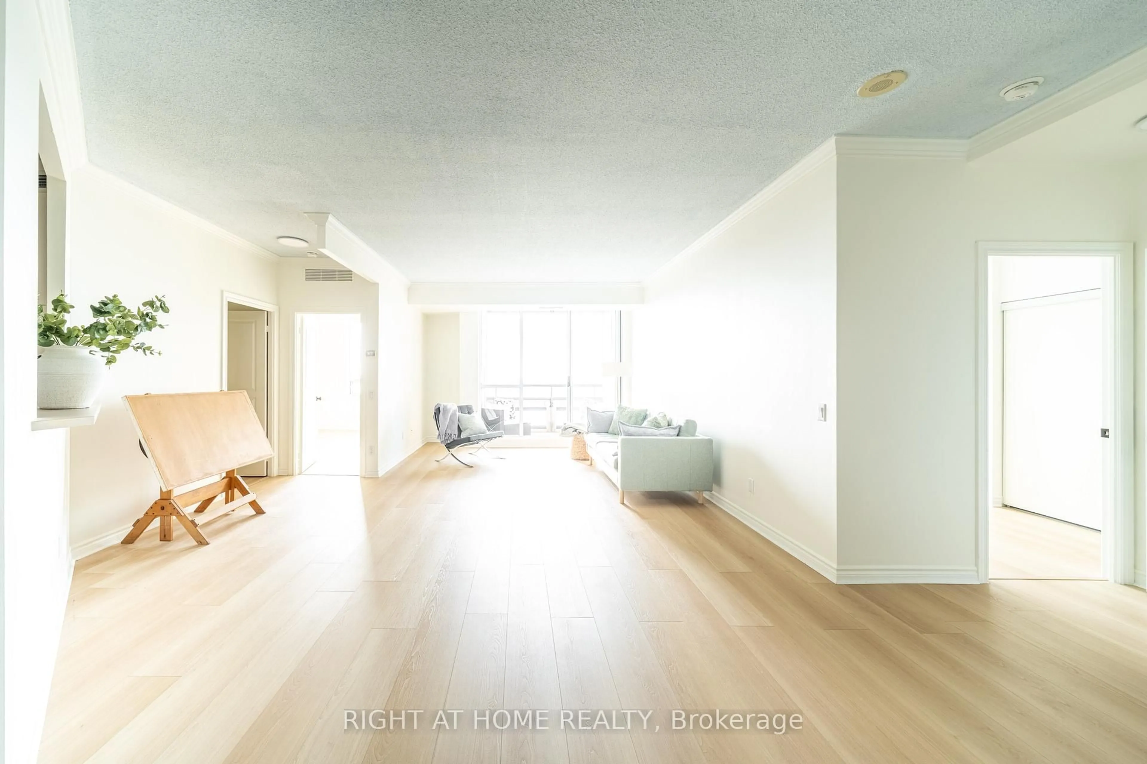 A pic of a room for 1 Belvedere Crt #1707, Brampton Ontario L6V 4M6