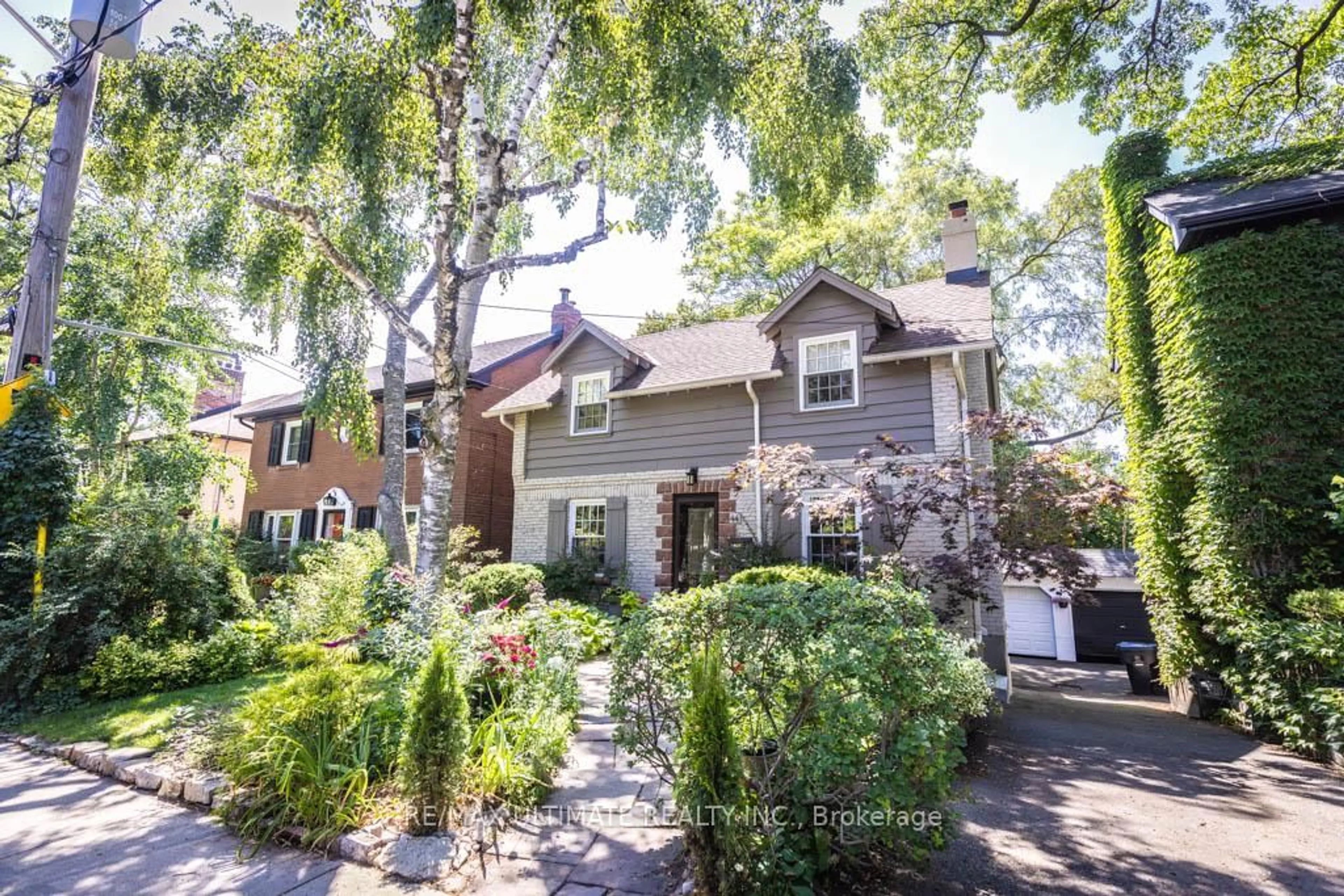 Home with brick exterior material, street for 44 Indian Road Cres, Toronto Ontario M6P 2G1