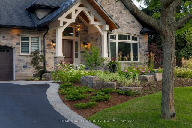 1551 Warland Rd, Oakville 3