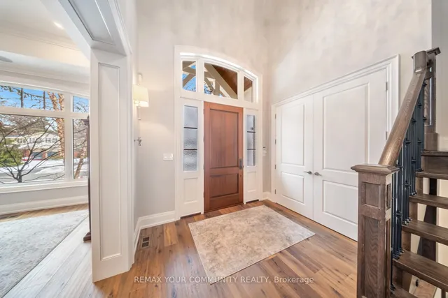1551 Warland Rd, Oakville 5