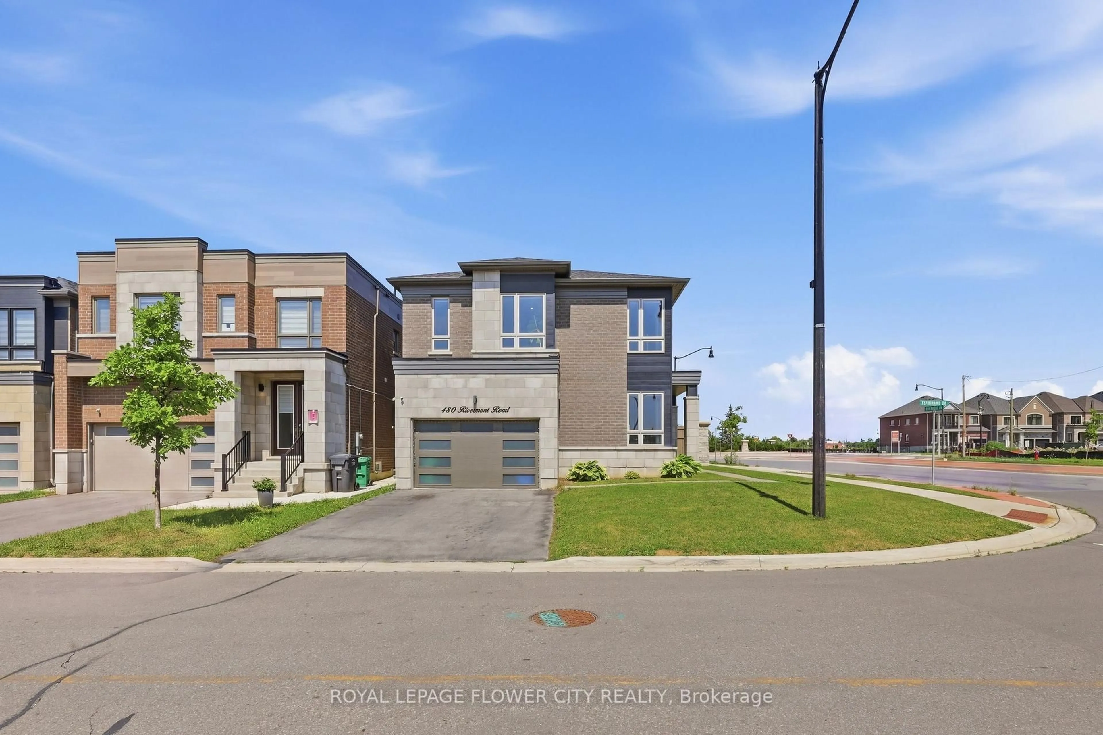 Home with brick exterior material, street for 480 Rivermont Rd, Brampton Ontario L6Y 2C9