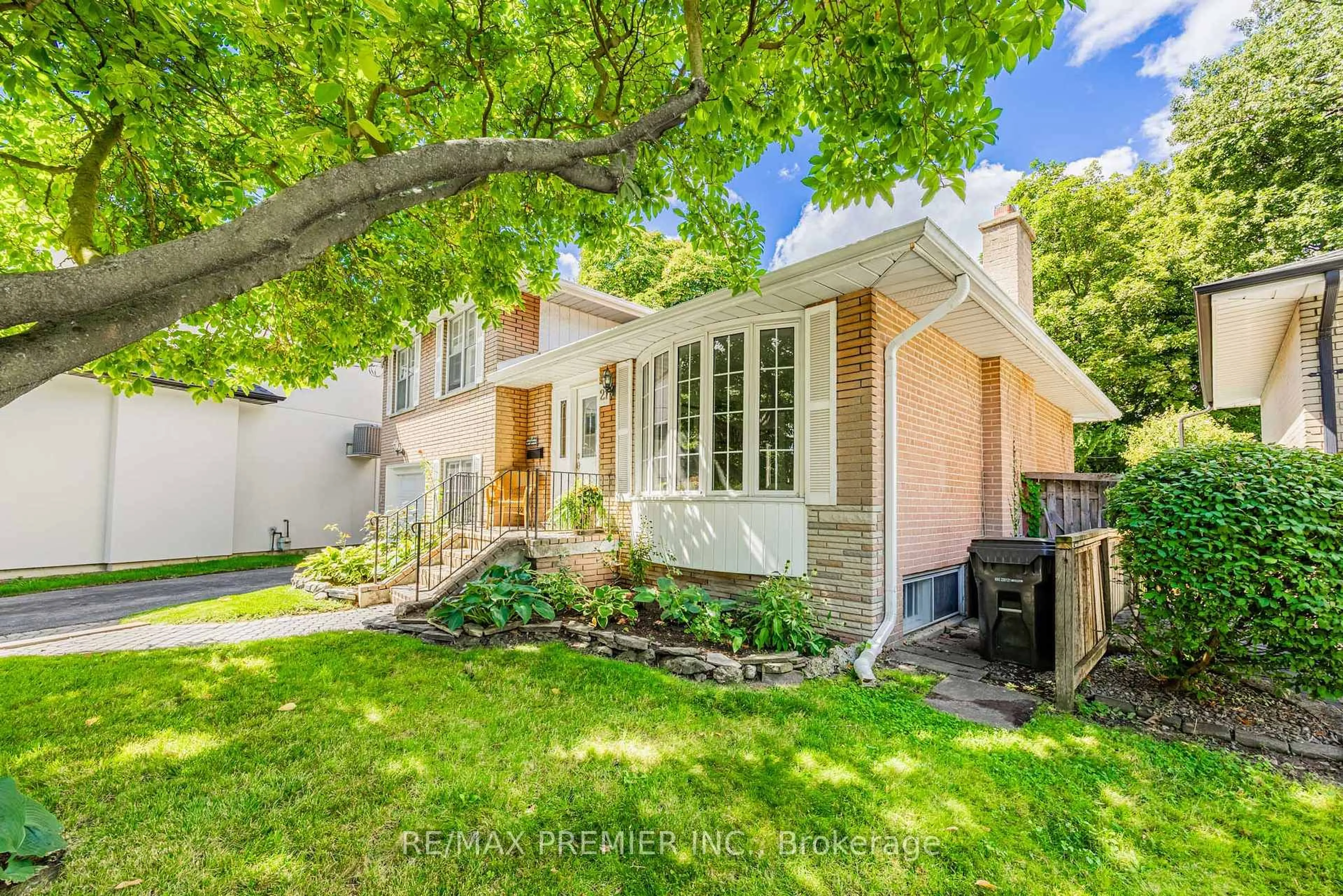 Home with brick exterior material, street for 21 Halbadier Pl, Toronto Ontario M9B 2H4