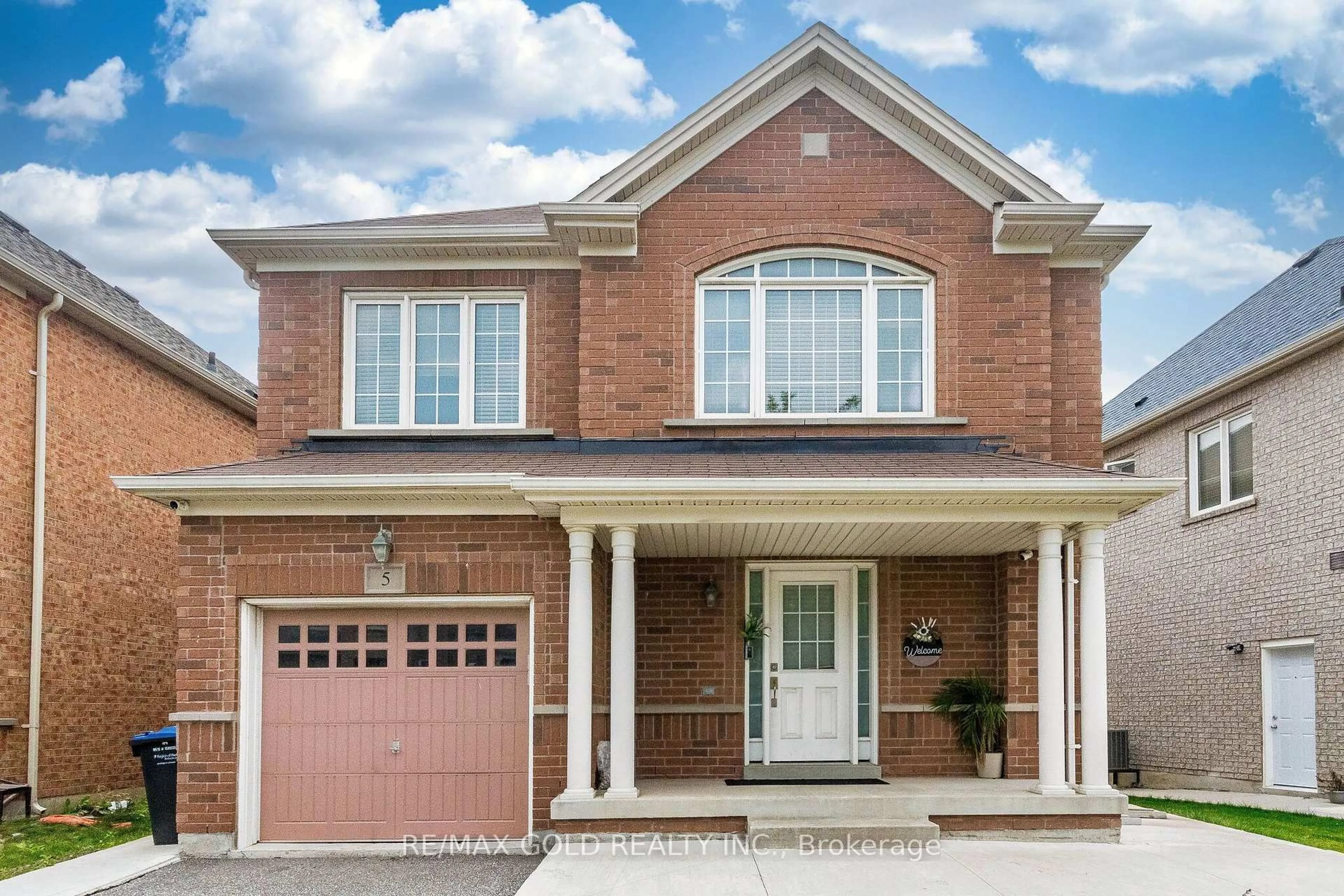 Home with brick exterior material, street for 5 Denali Cres, Brampton Ontario L6P 3P6