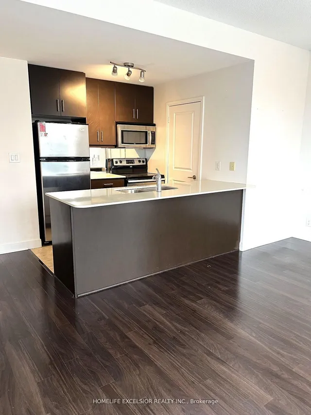 4033 Hurontario St #419, Mississauga 4