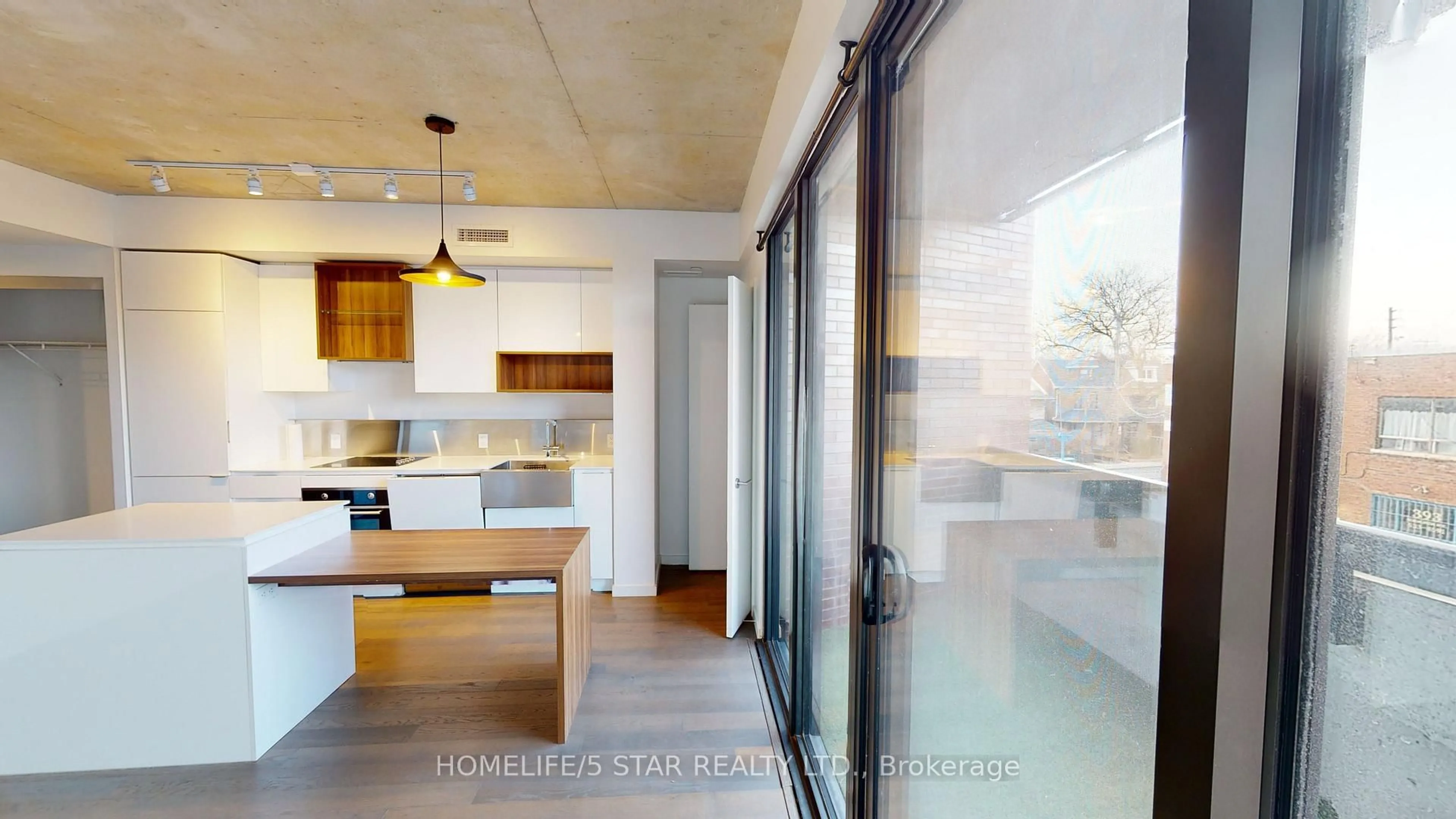 Open concept kitchen, unknown for 383 SORAUREN Ave #310, Toronto Ontario M6R 0A4