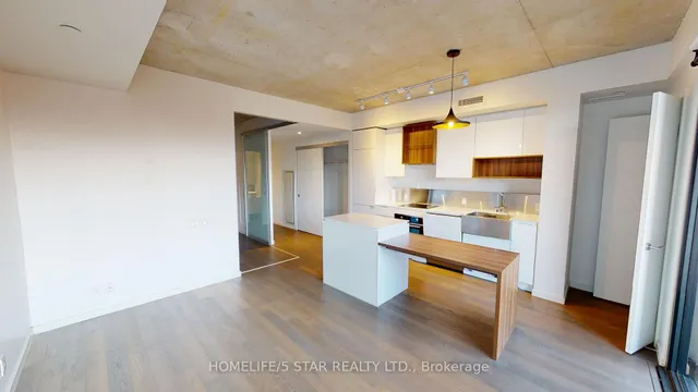 383 SORAUREN Ave #310, Toronto 5