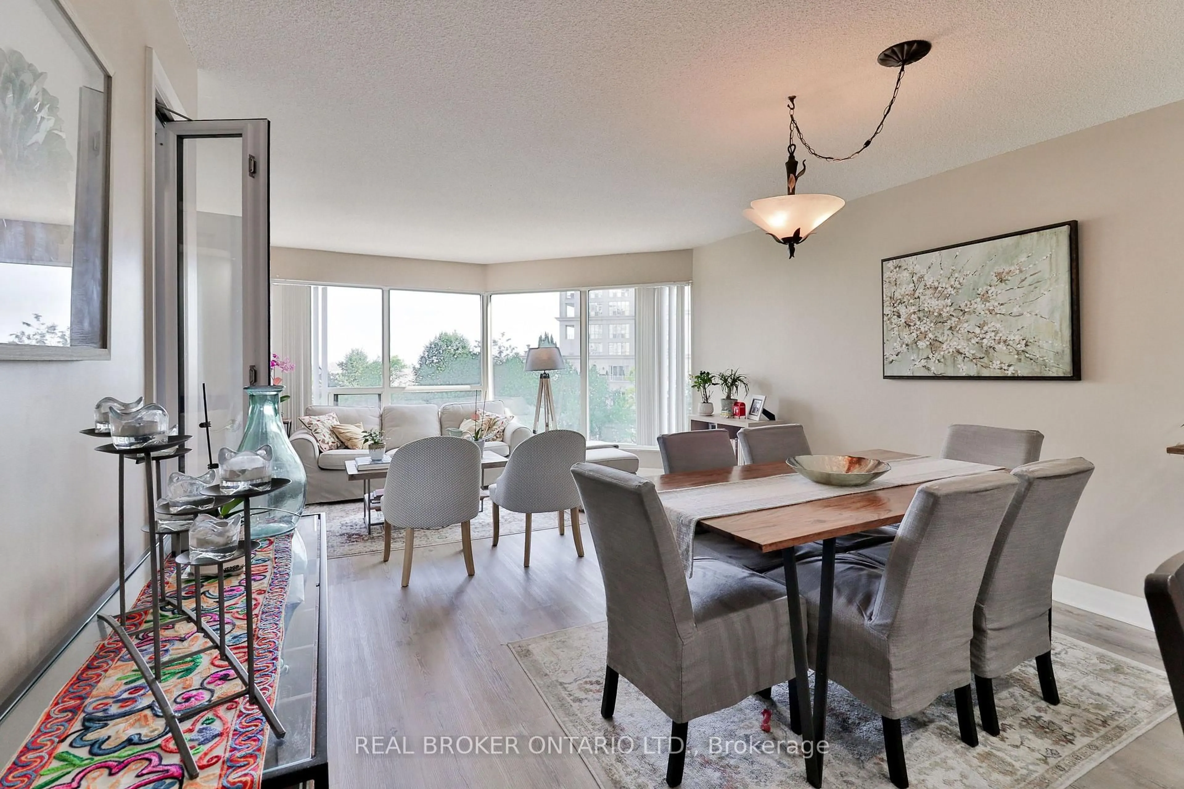 Dining room, unknown for 2269 Lake Shore Blvd #510, Toronto Ontario M8V 3X6