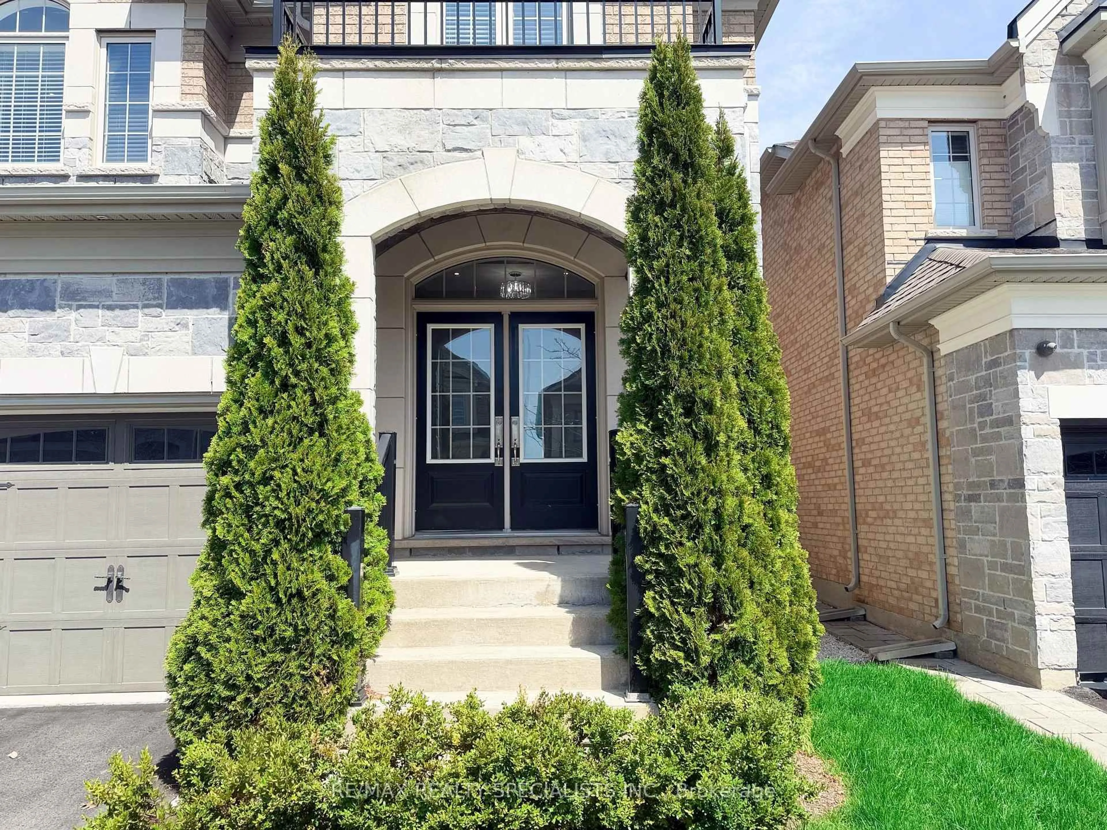 Unknown for 19 Dancing Waters Rd, Brampton Ontario L6Y 6B5