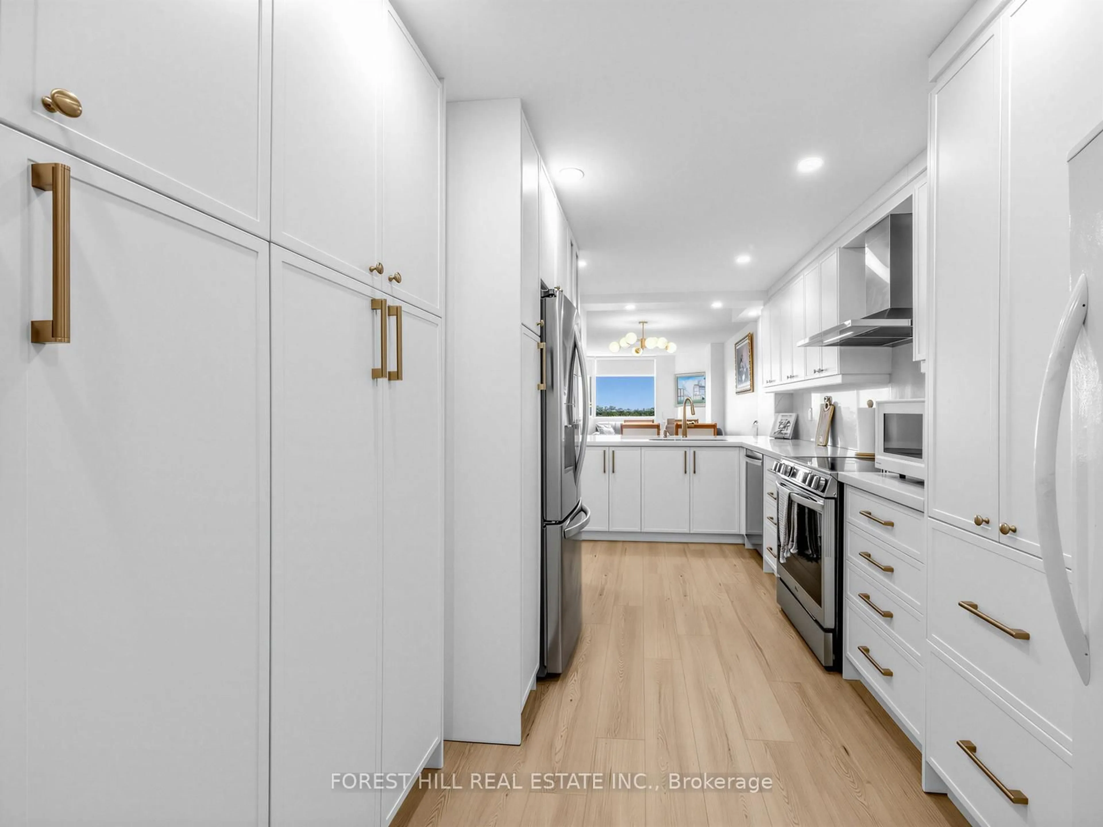 Open concept kitchen, unknown for 236 Albion Rd #1812, Toronto Ontario M9W 6A6