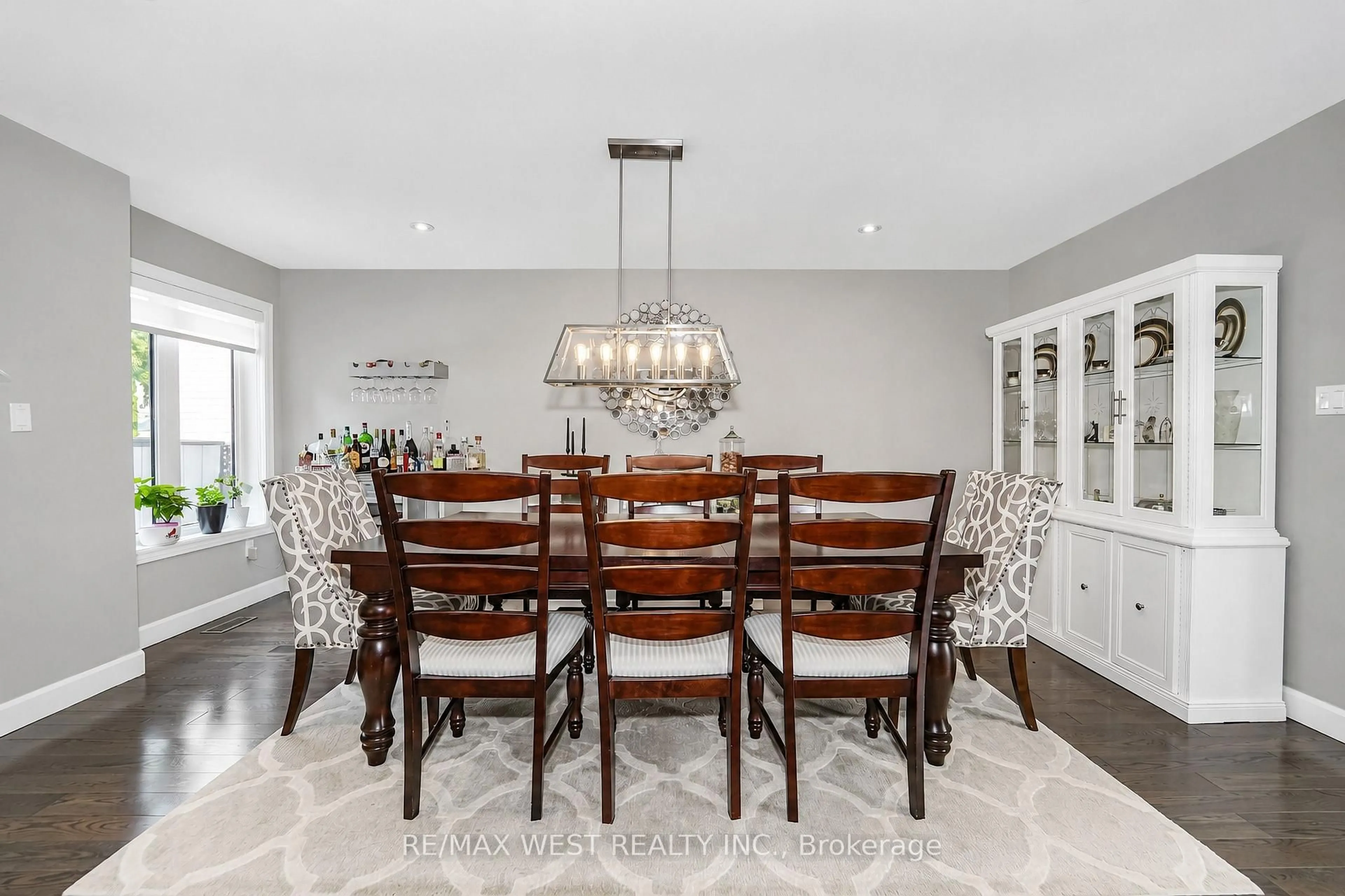 Dining room, unknown for 7206 Terragar Blvd, Mississauga Ontario L5N 7M5
