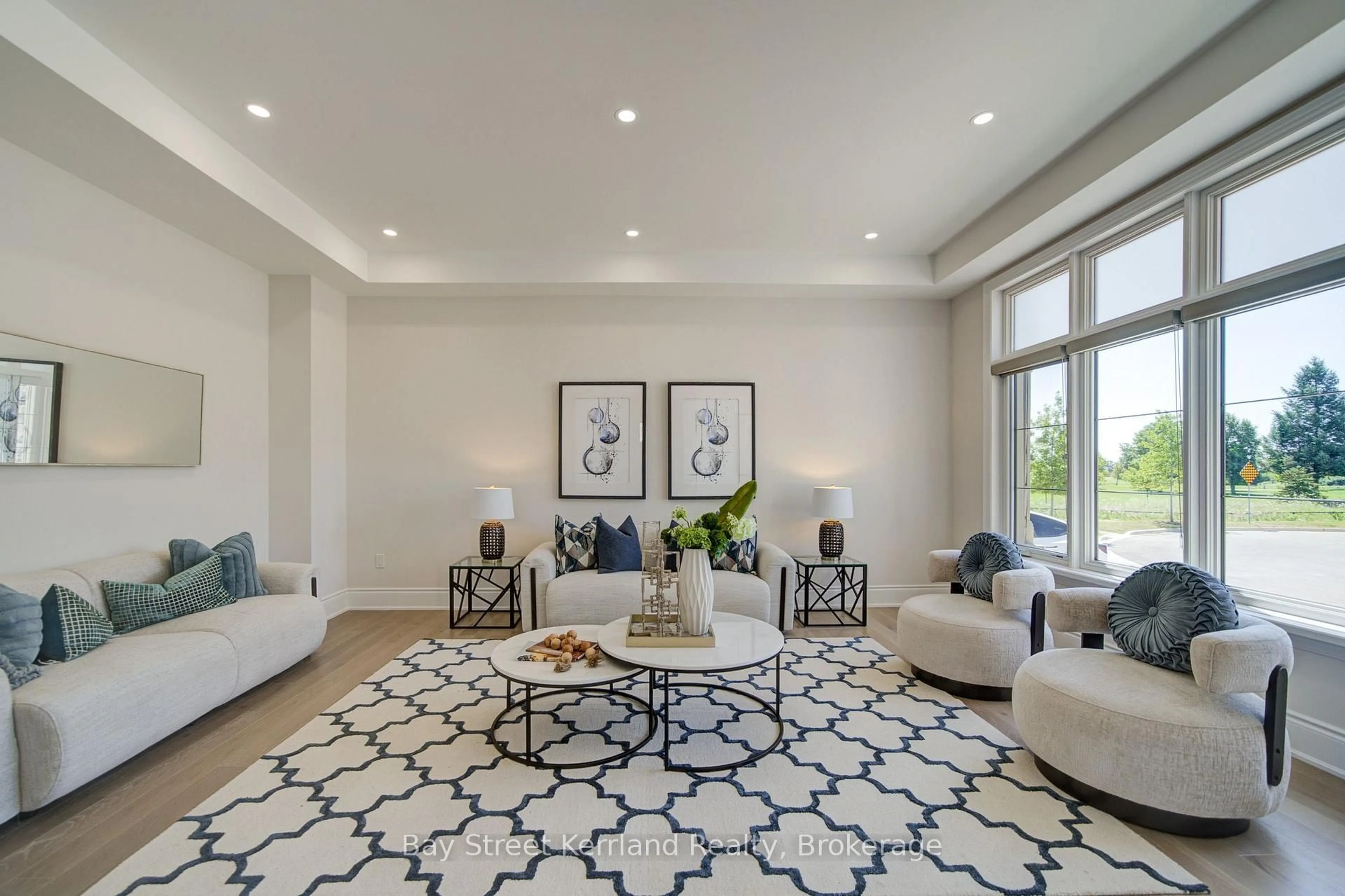 Living room with furniture, carpet floor for 2267 Saw Whet Blvd, Oakville Ontario L6M 5M9