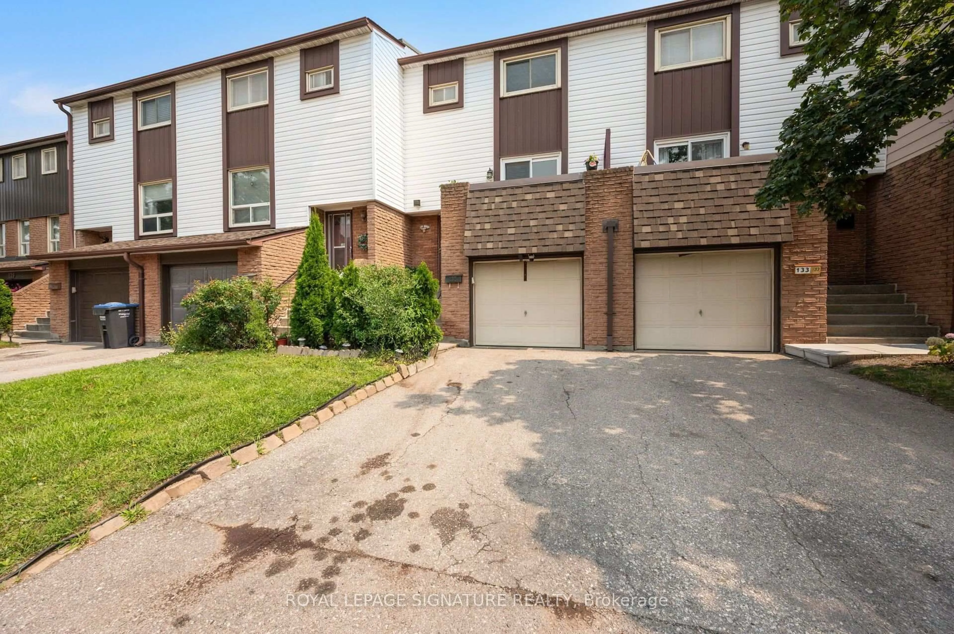 Unknown for 1221 Dundix Rd #132, Mississauga Ontario L4Y 3Y9
