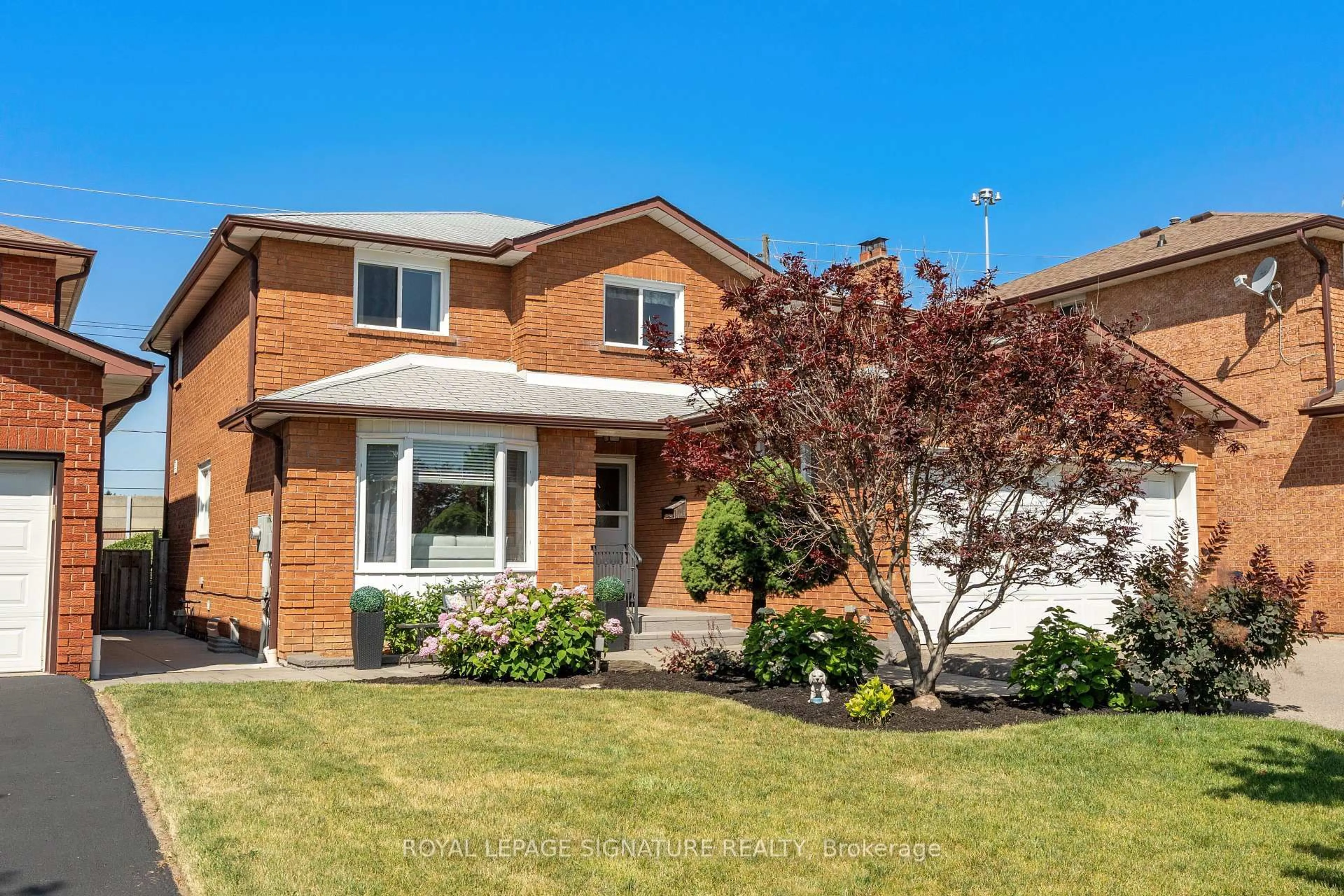 Home with brick exterior material, street for 146 Beaver Bend Cres, Toronto Ontario M9B 5S1