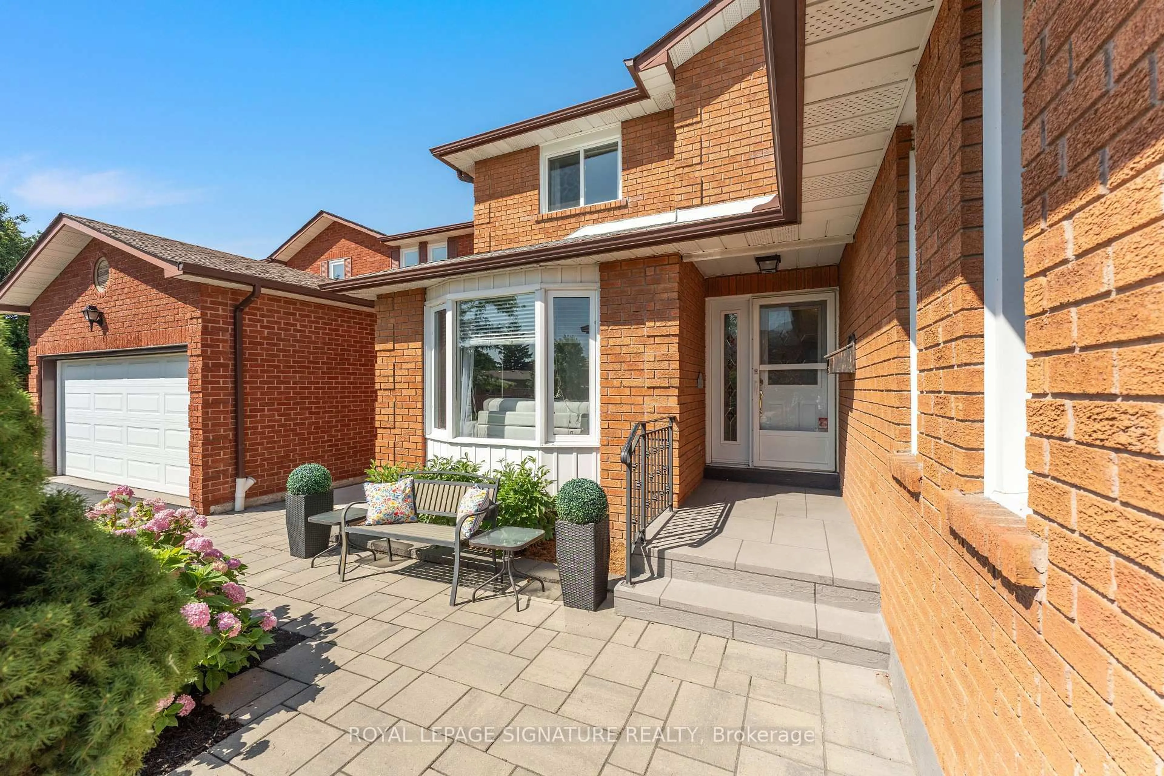 Home with brick exterior material, street for 146 Beaver Bend Cres, Toronto Ontario M9B 5S1