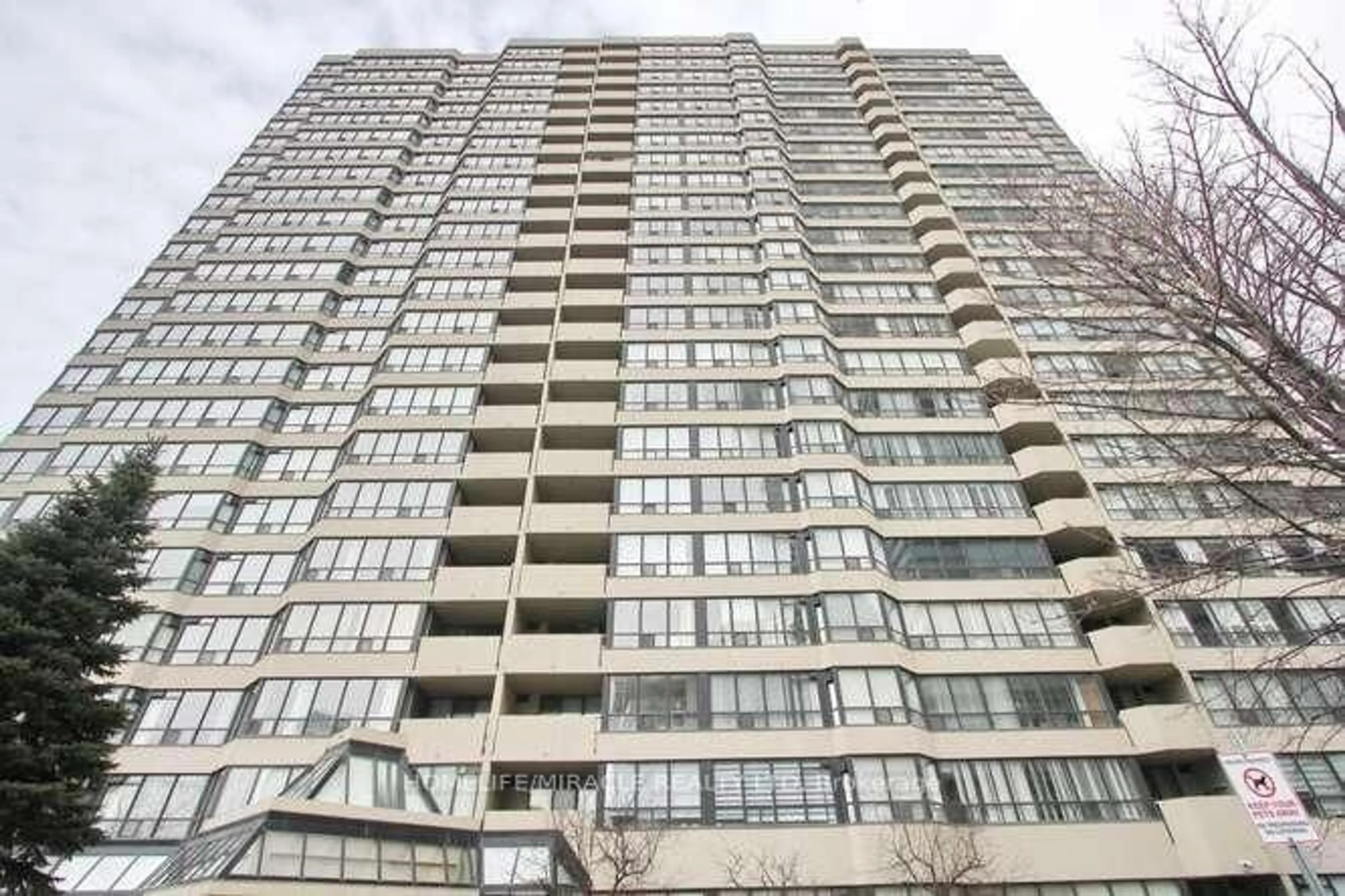 Unknown for 400 Webb Dr #806, Mississauga Ontario L5B 3Z7