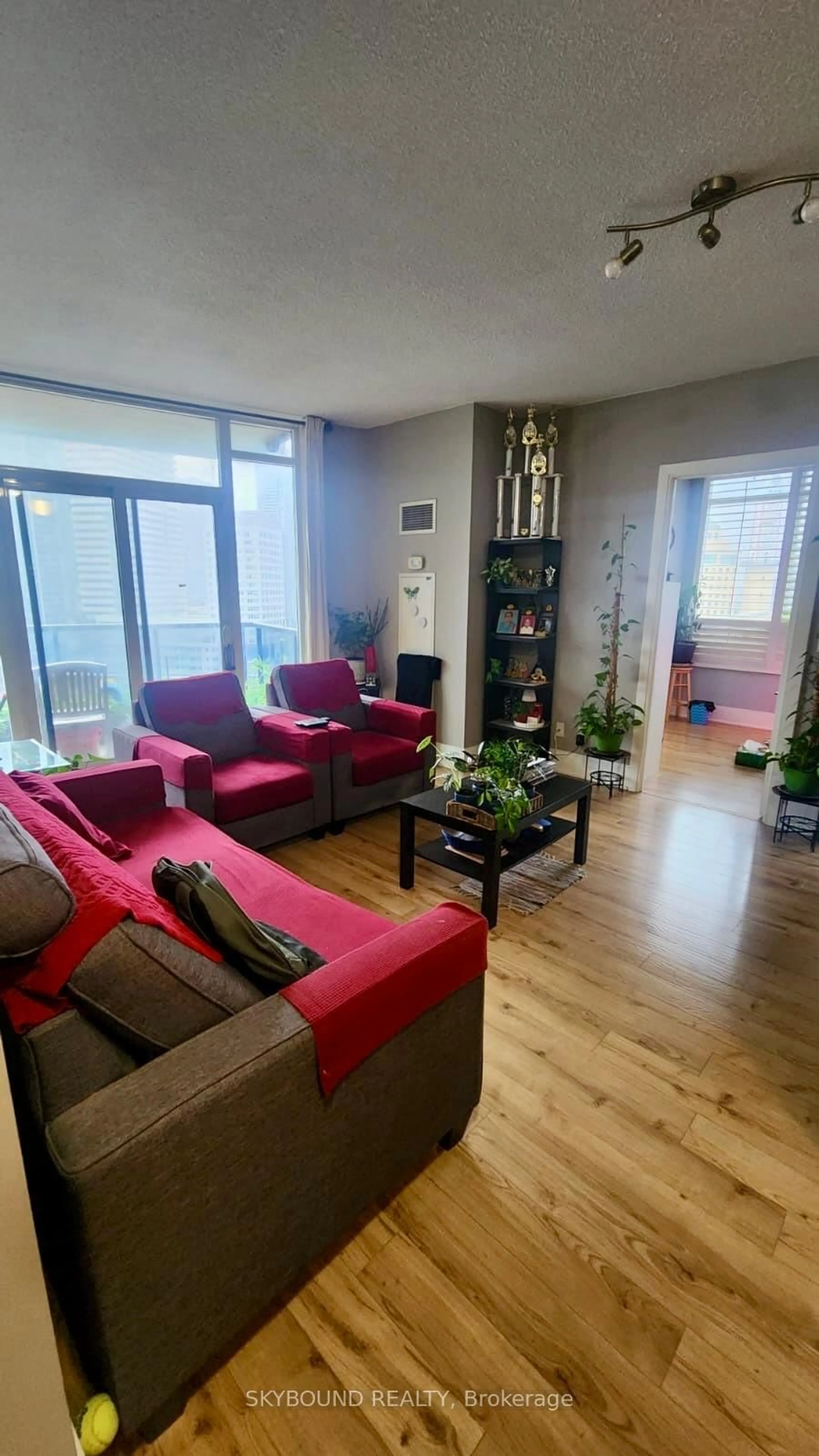 Living room with furniture, unknown for 330 Burnhamthorpe Rd #1404, Mississauga Ontario L5B 0E1