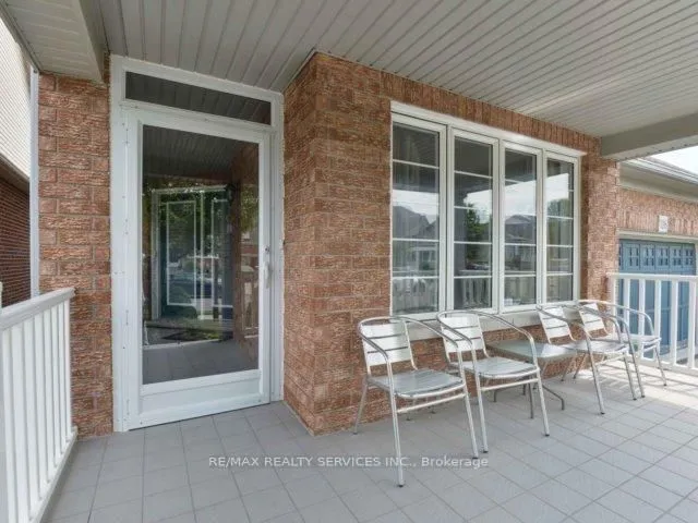 106 Pennyroyal Cres, Brampton 2