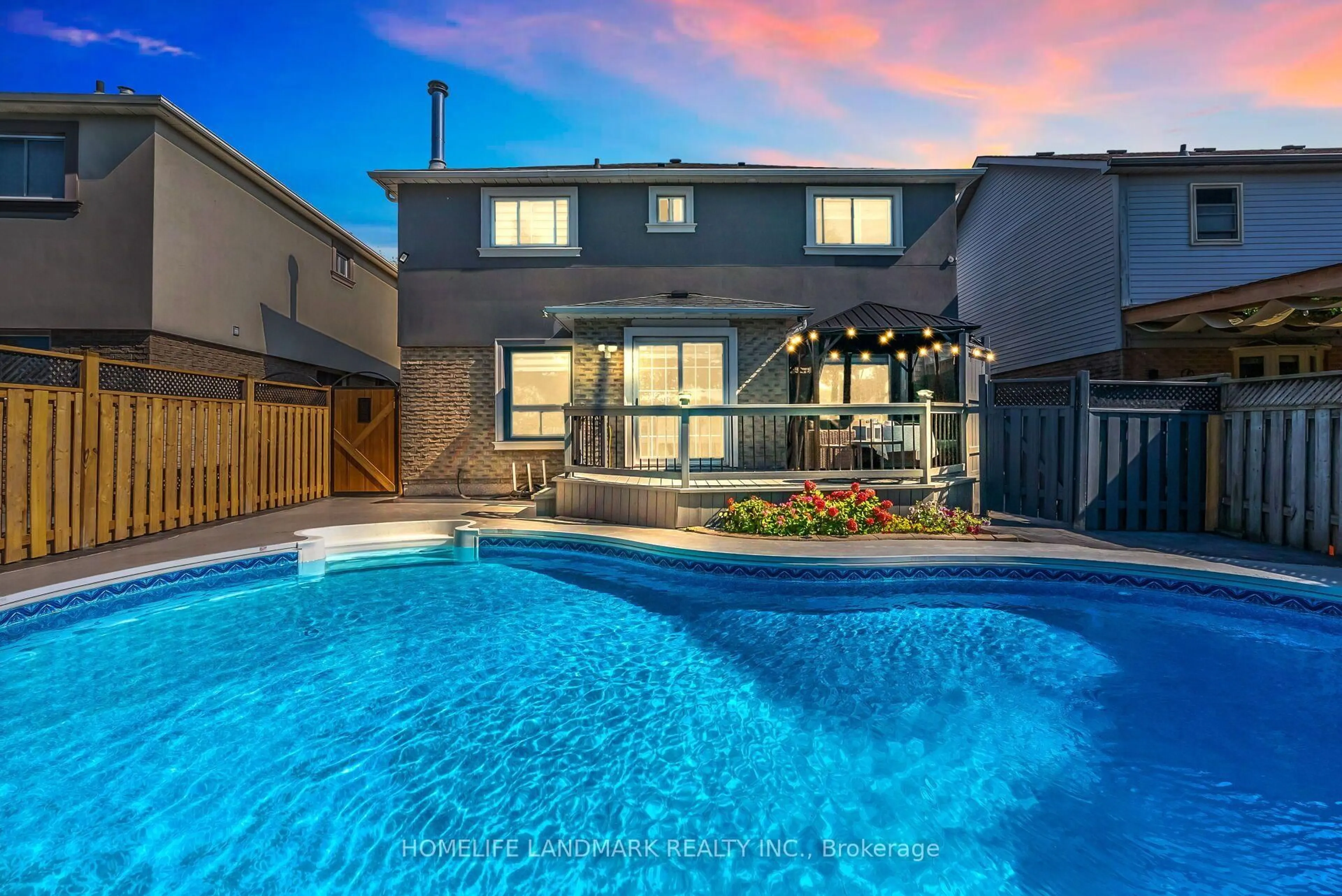 Pool for 6200 Osprey Blvd, Mississauga Ontario L5N 5W4