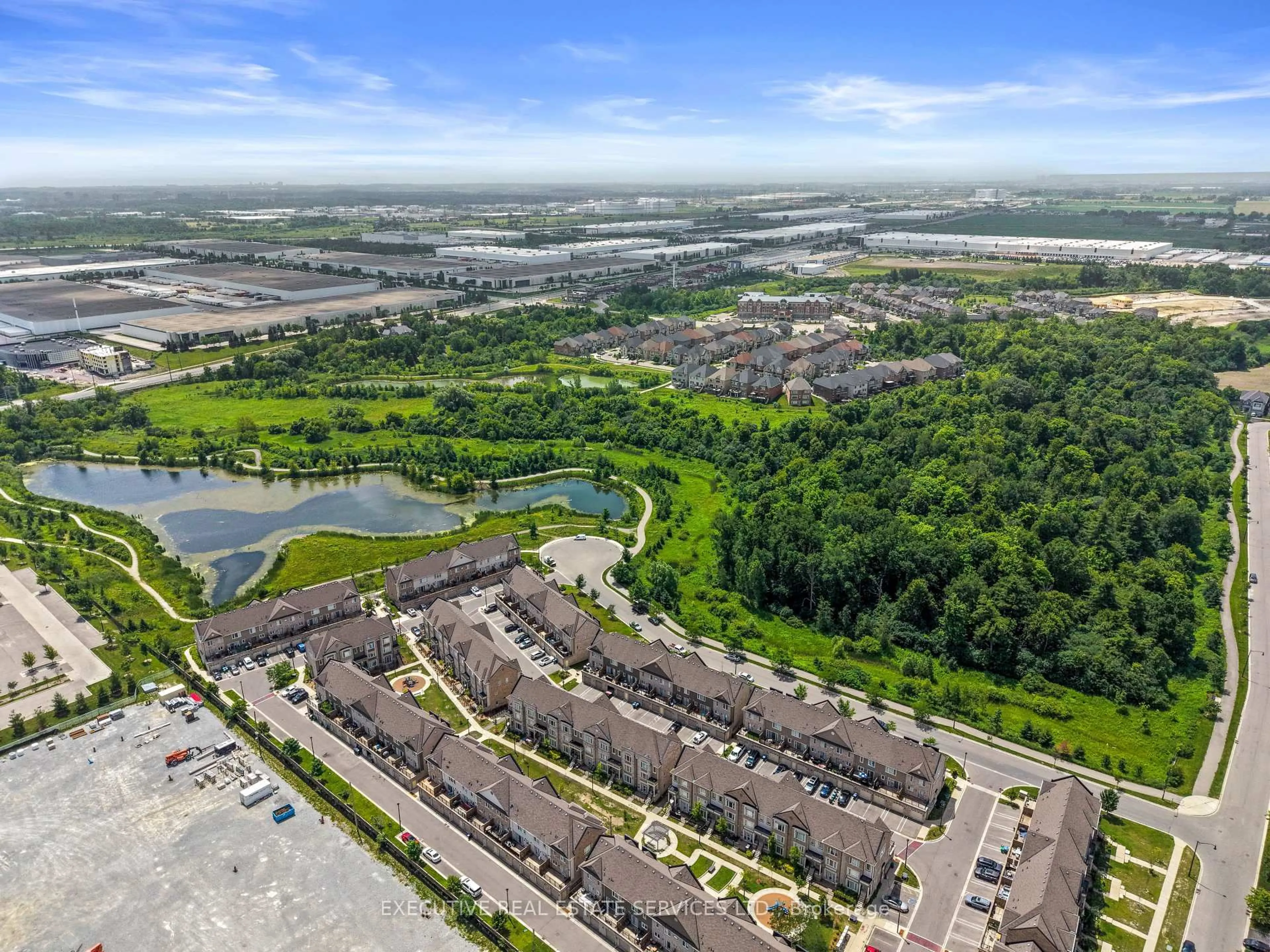 A pic from outside/outdoor area/front of a property/back of a property/a pic from drone, water/lake/river/ocean view for 1 Beckenrose Crt #144, Brampton Ontario L6Y 6G2