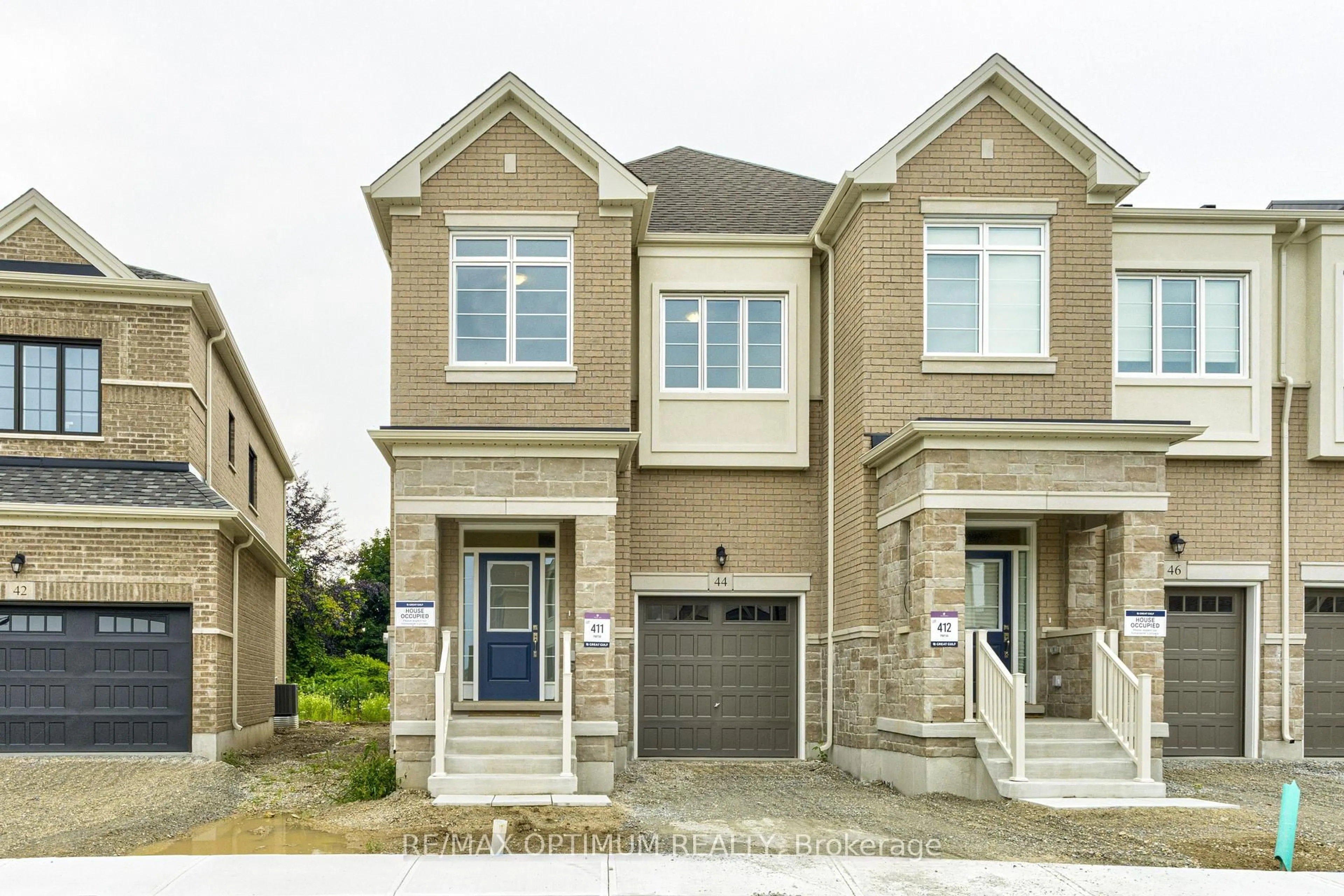 Home with brick exterior material, street for 44 Bermondsey Way, Brampton Ontario L6Y 6K9