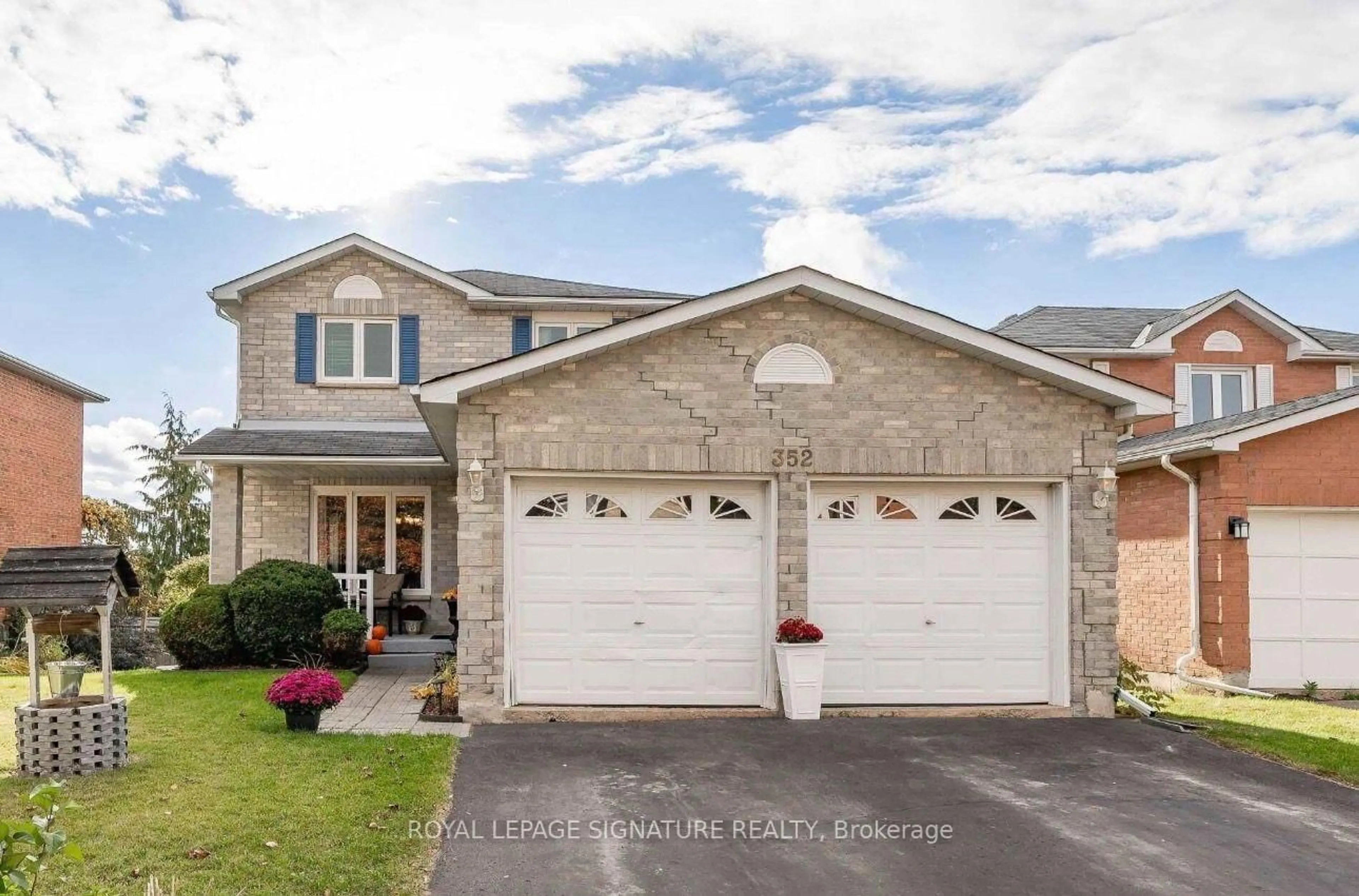 Home with brick exterior material, street for 352 Lisa Marie Dr, Orangeville Ontario L9W 4M1
