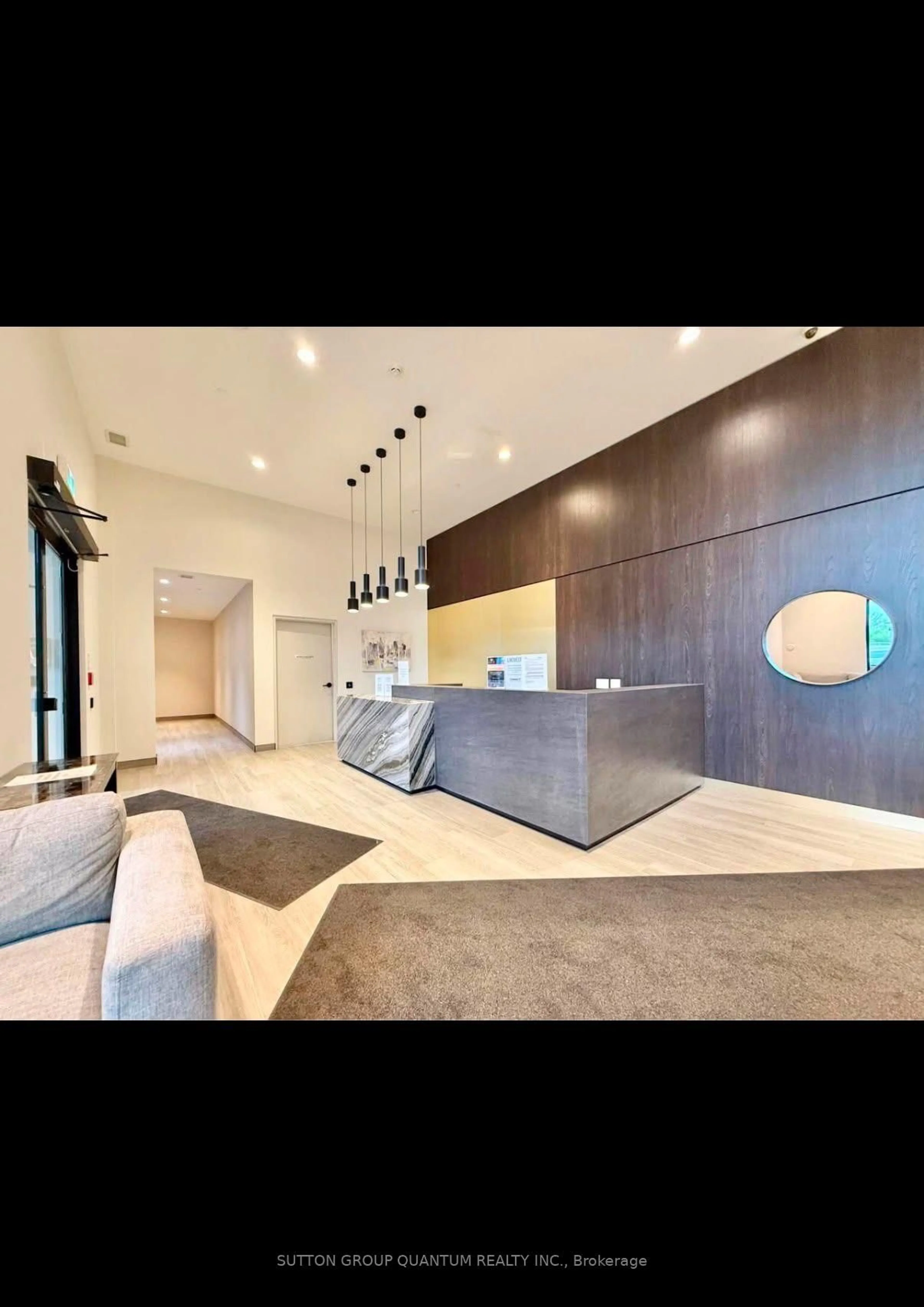Lobby for 8010 Derry Rd #1901, Milton Ontario L9T 9N3