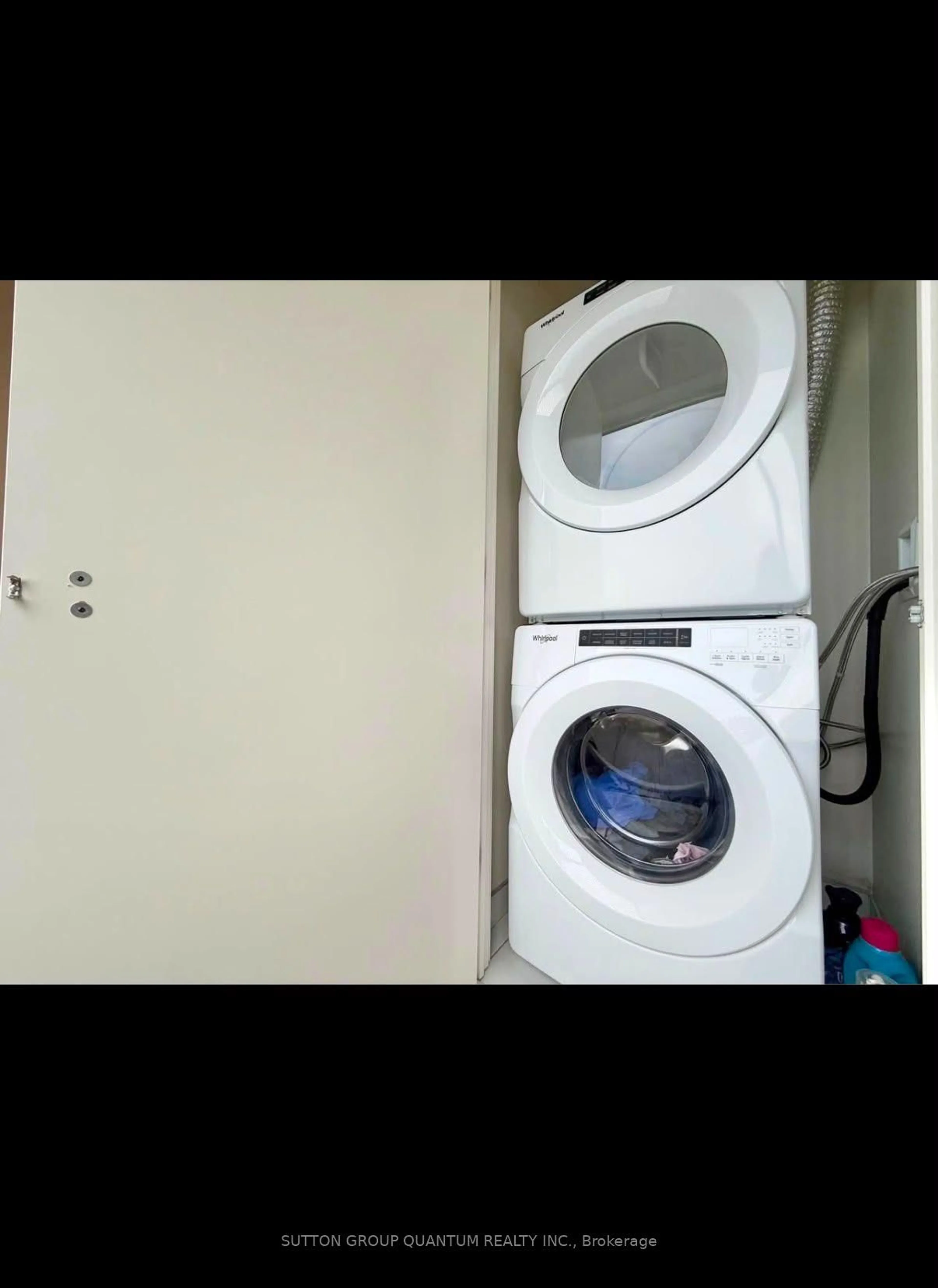Laundry room for 8010 Derry Rd #1901, Milton Ontario L9T 9N3