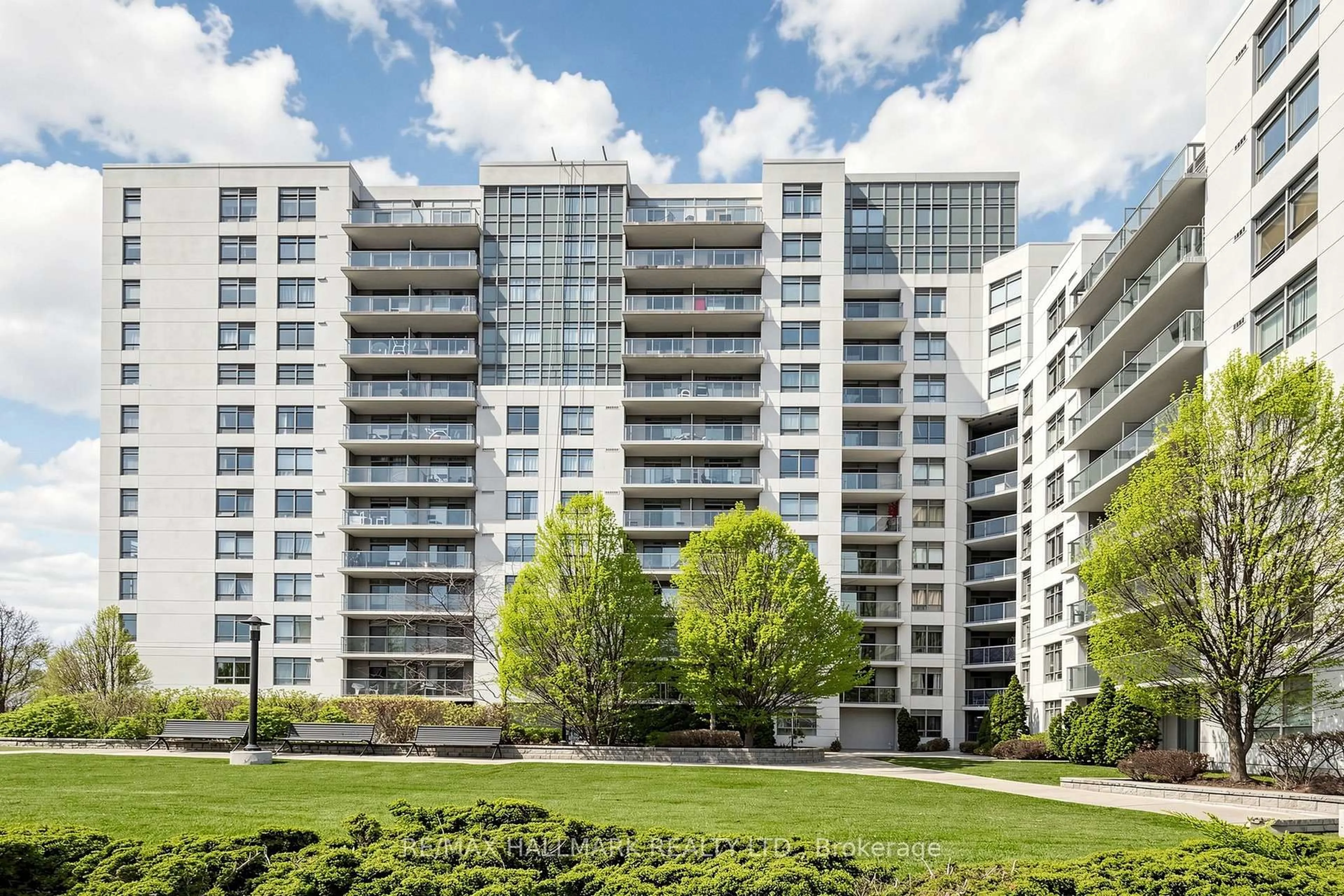 Unknown for 812 Lansdowne Ave #1119, Toronto Ontario M6H 4K5